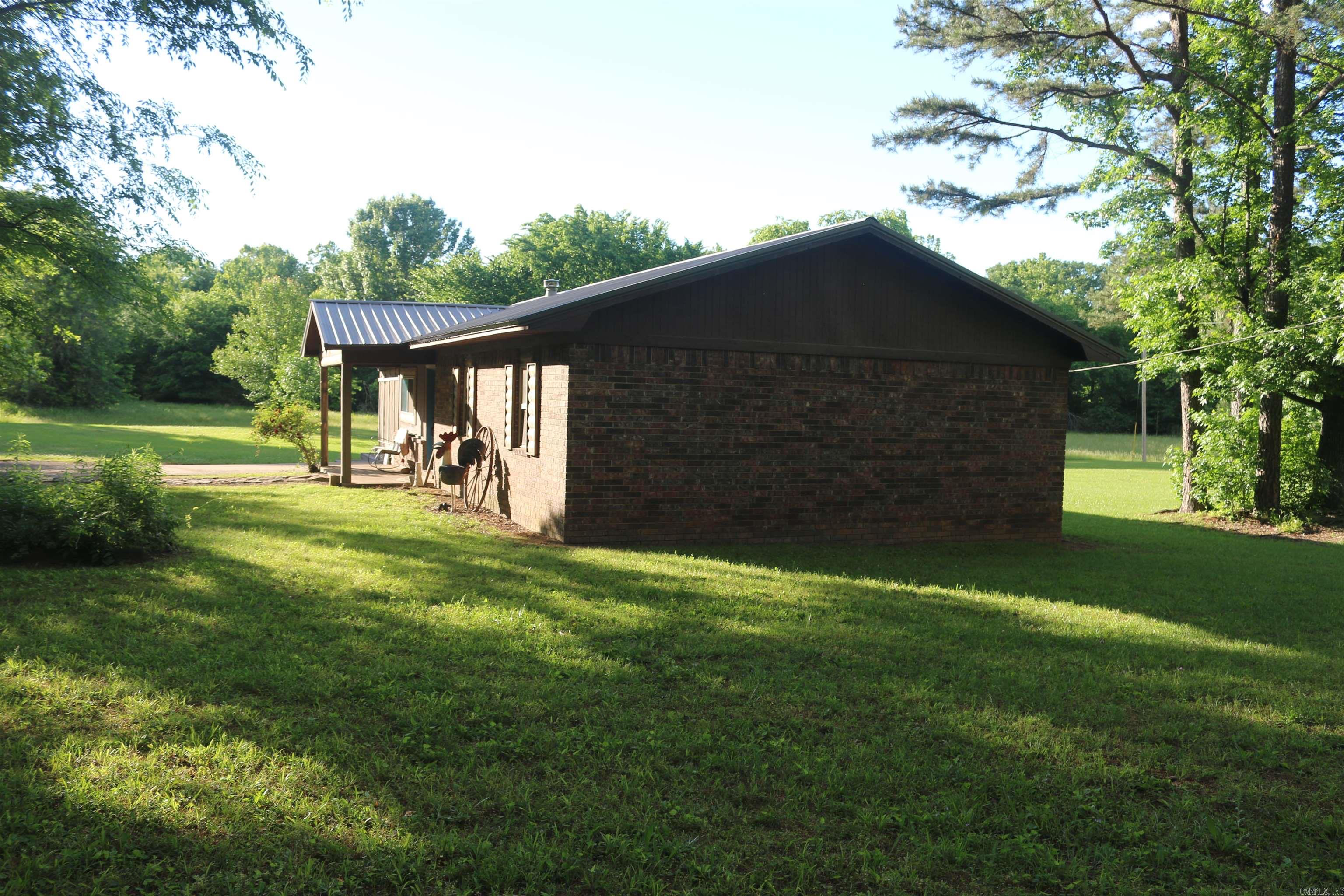 2832 Yearling Ridge Road Property Photo 4