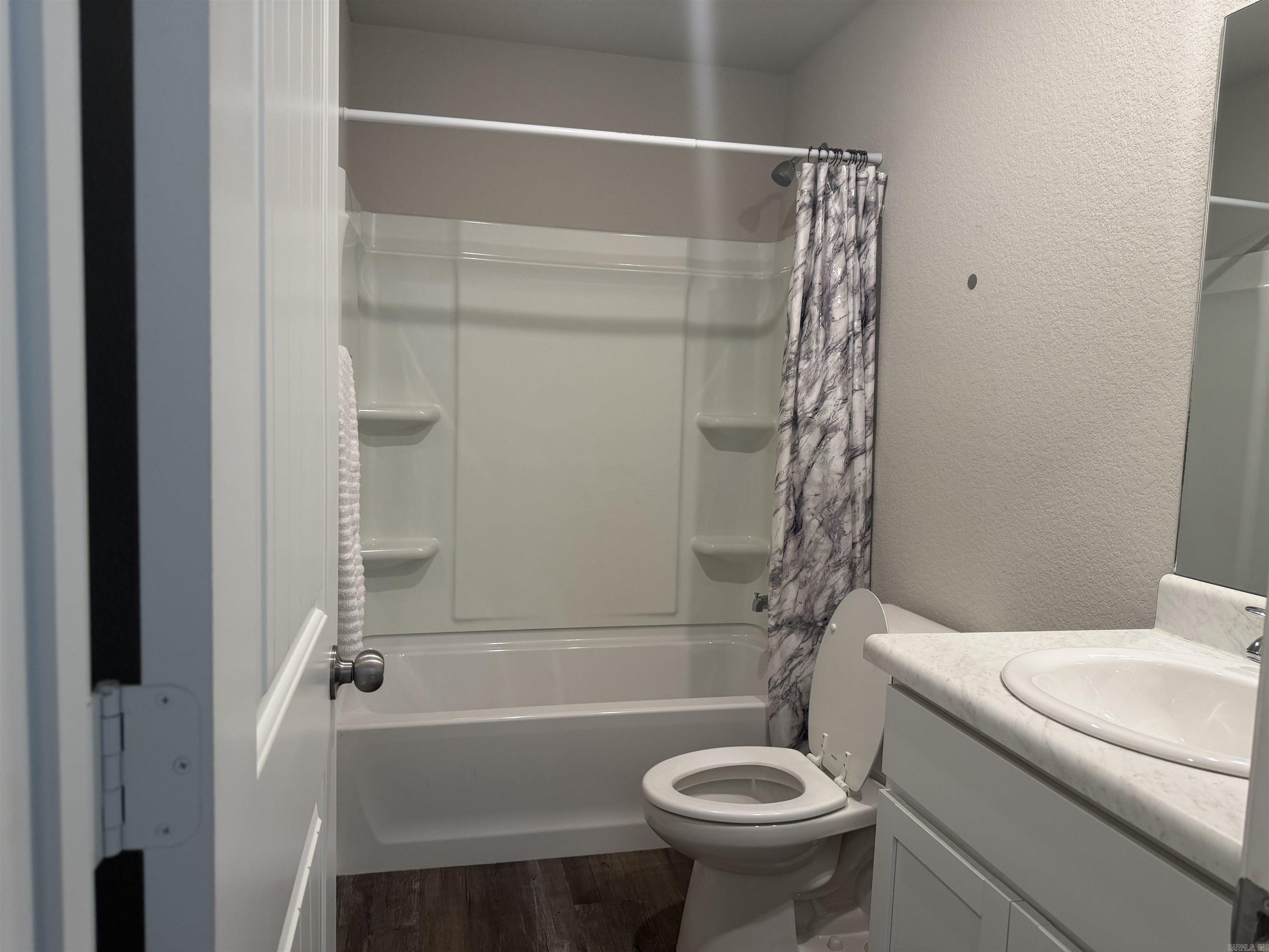 25 Swayze Rhys Ln. Property Photo 14
