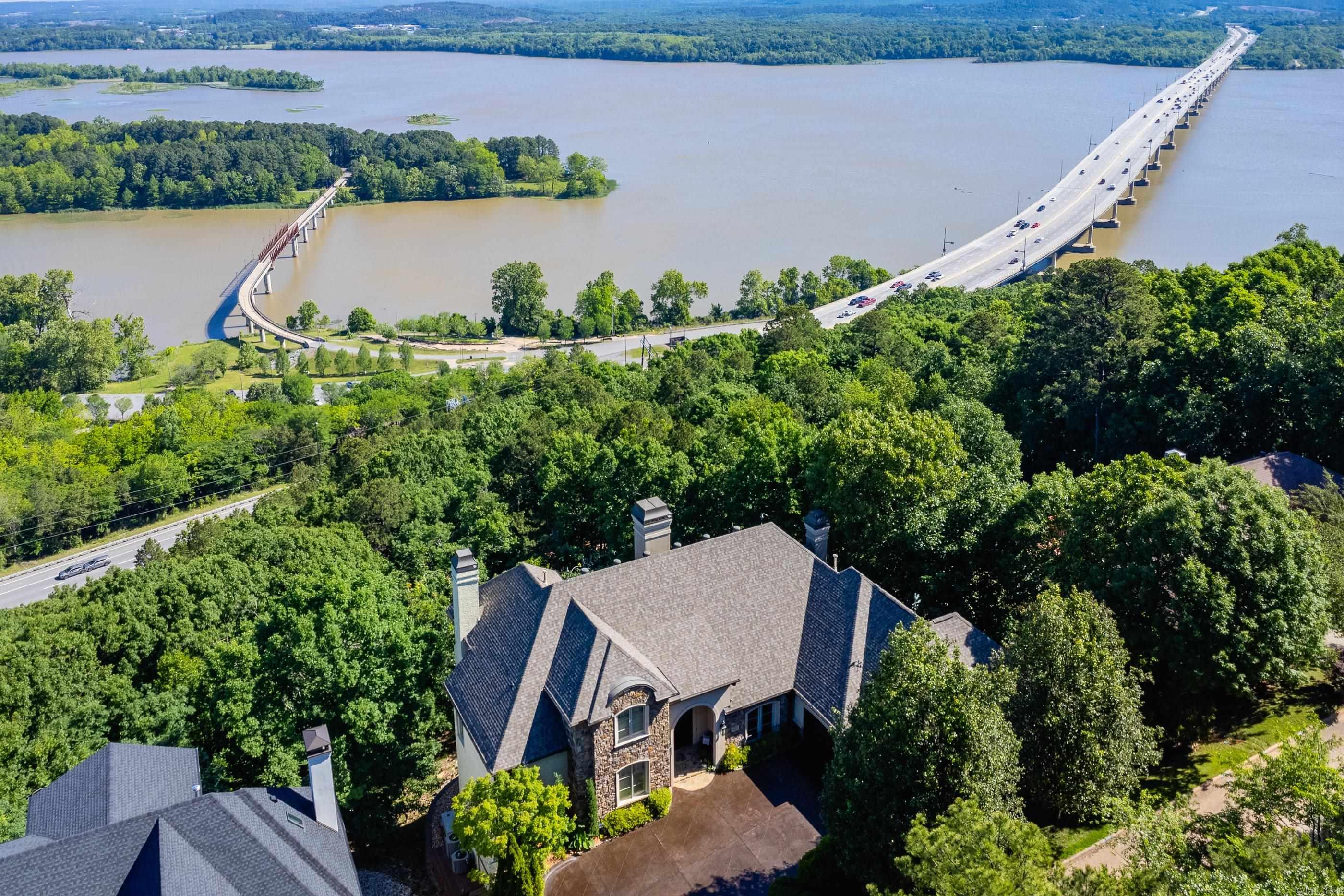 254 River Ridge Pointe Property Photo 4