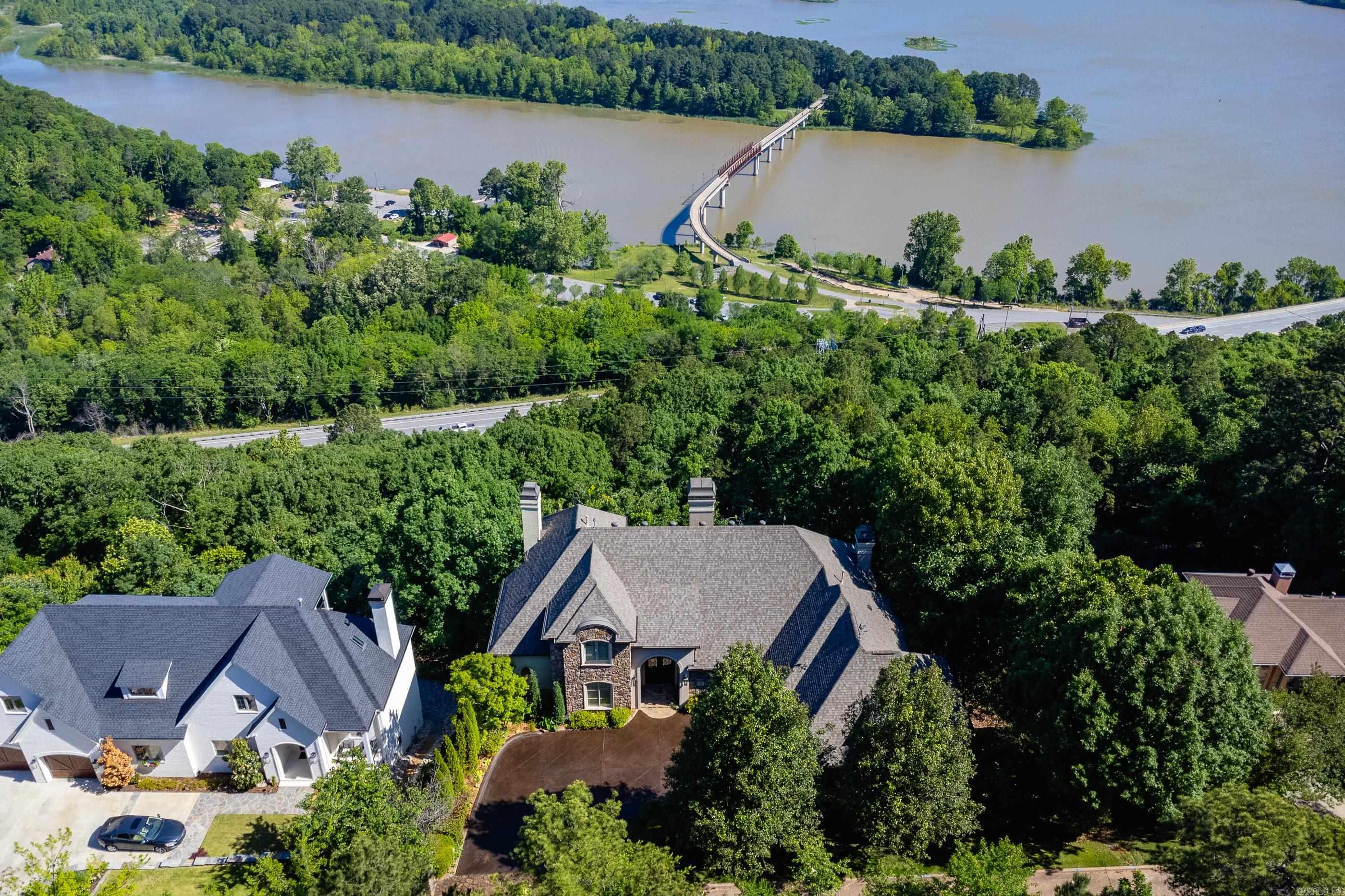 254 River Ridge Pointe Property Photo 6