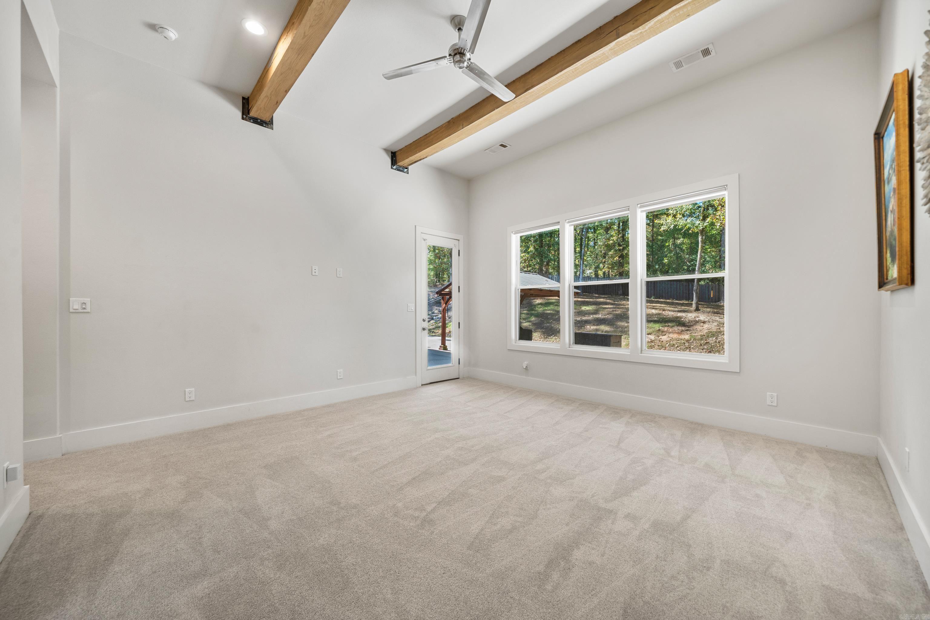 122 Gardens Edge Drive Property Photo 16
