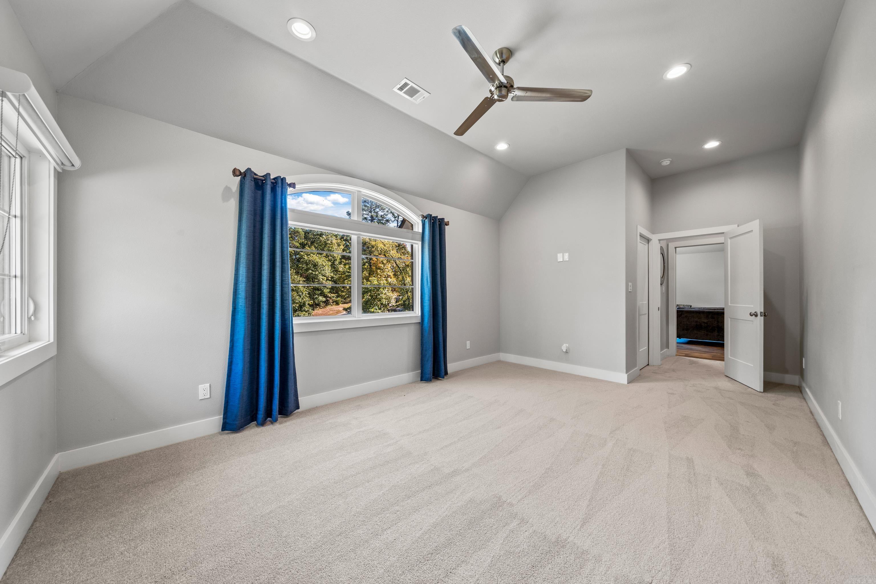 122 Gardens Edge Drive Property Photo 34