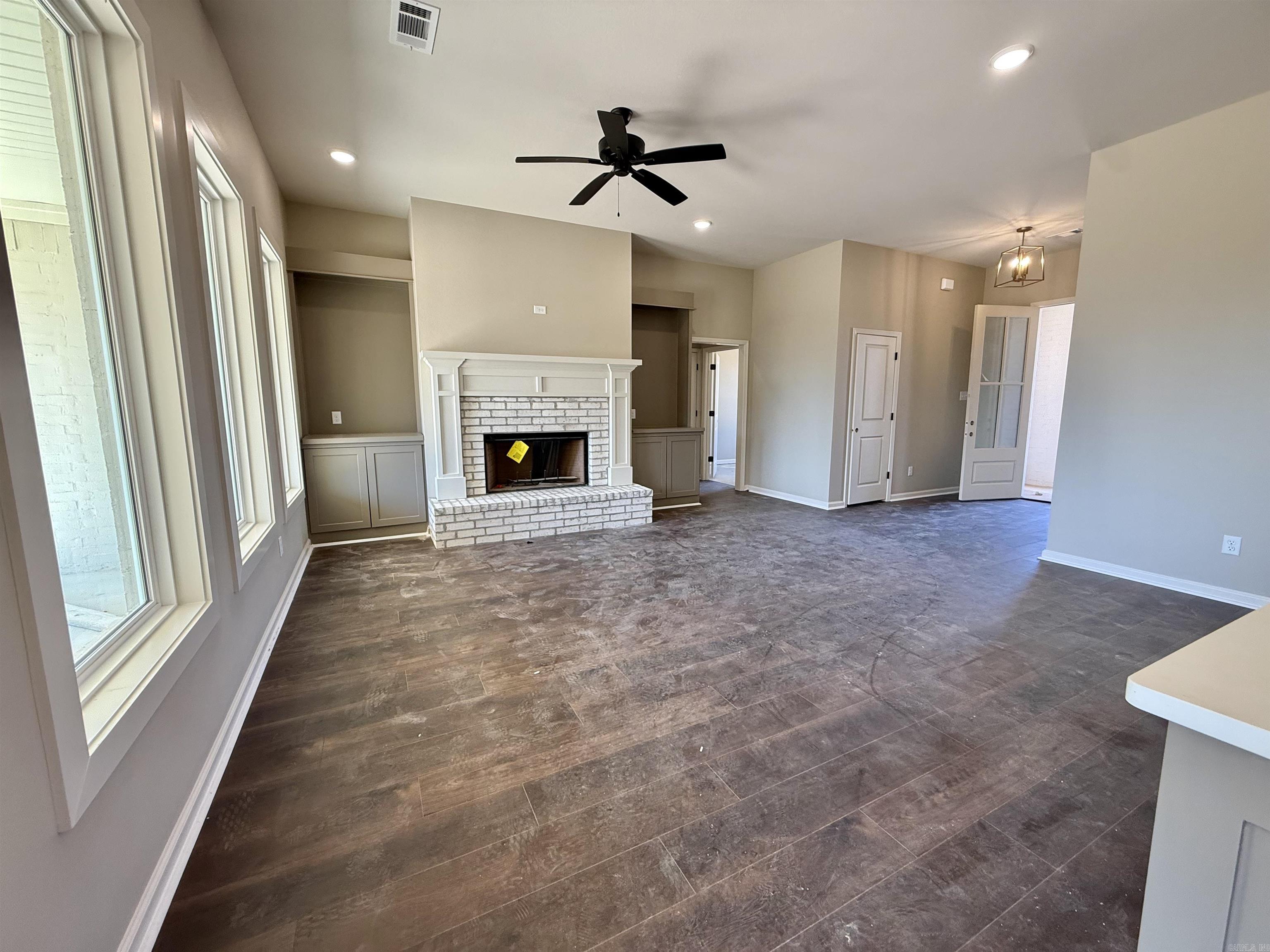 4015 Creek Top Property Photo 6