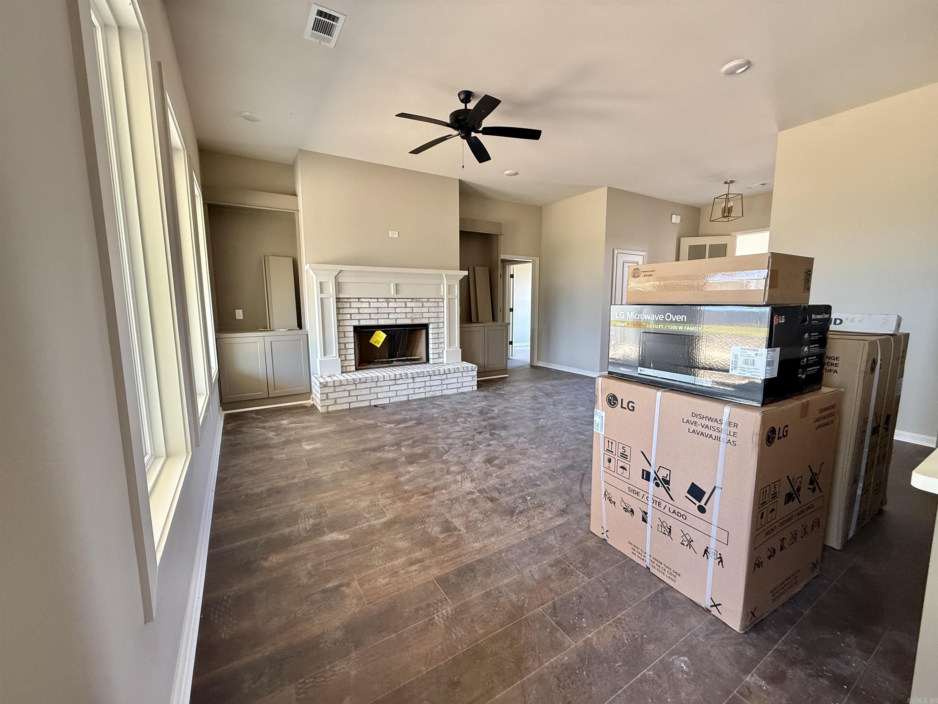 4015 Creek Top Property Photo 8