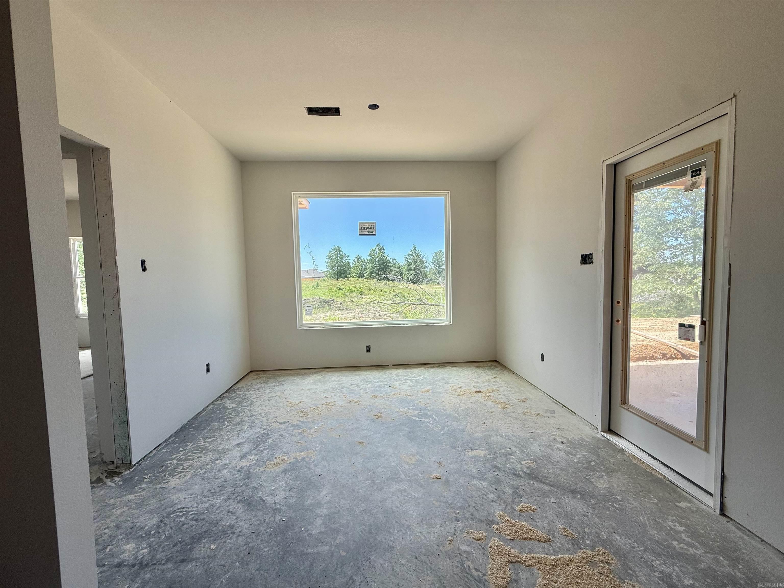 4015 Creek Top Property Photo 9
