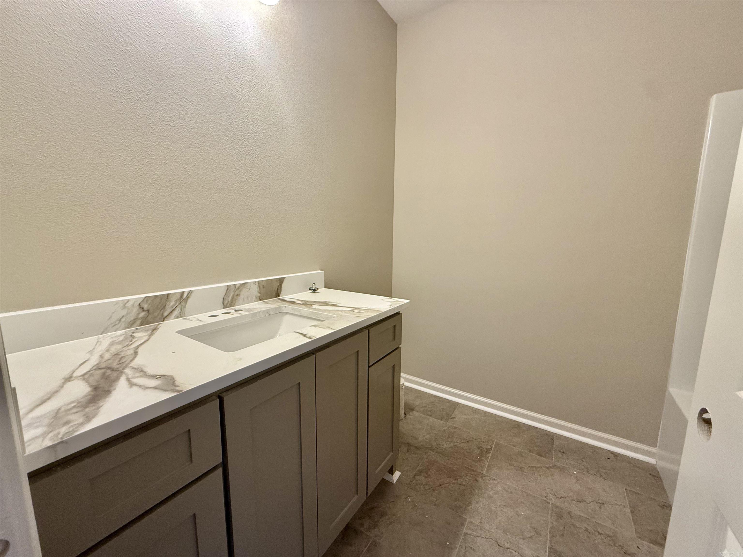 4015 Creek Top Property Photo 33