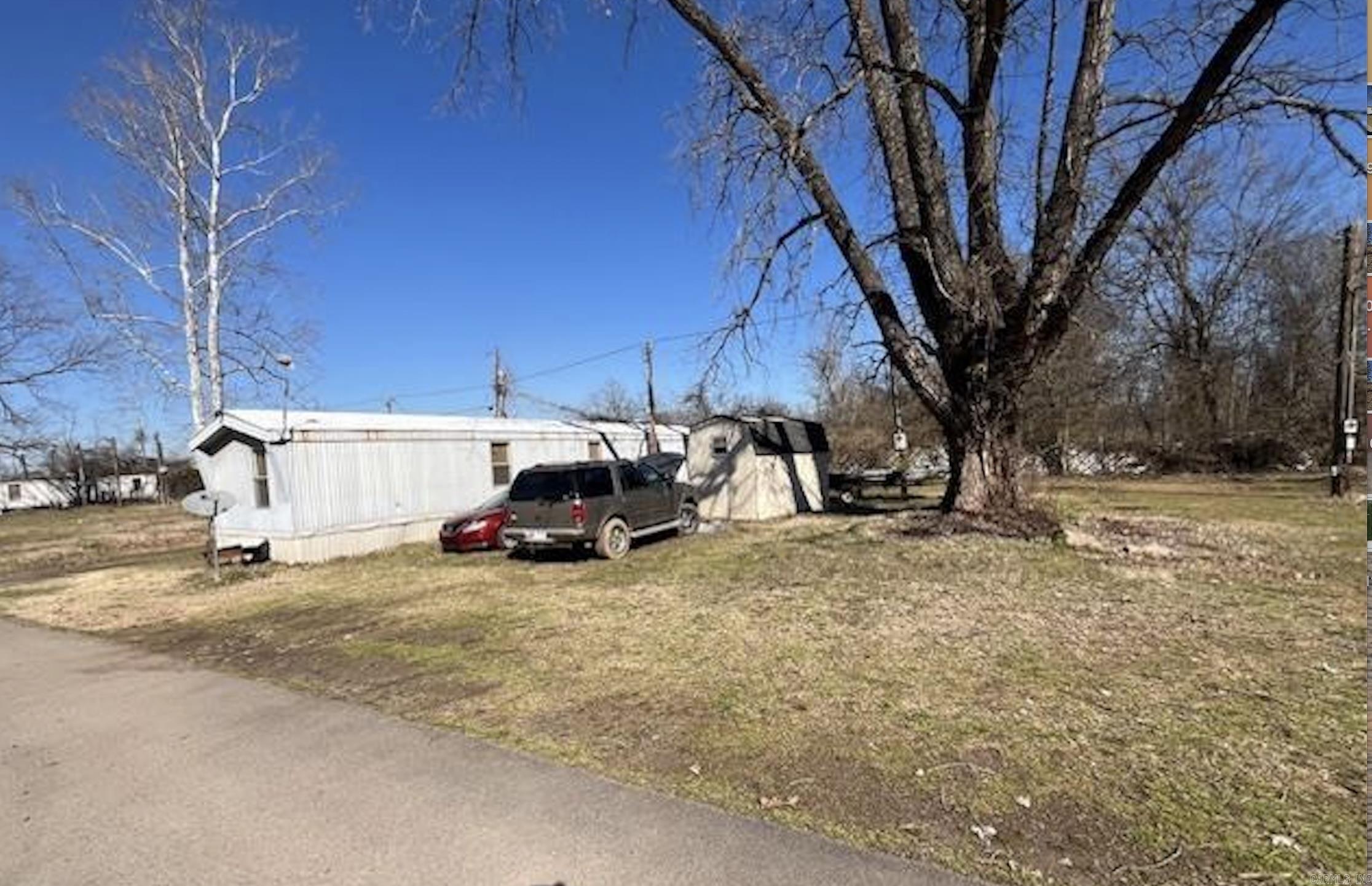 3900 S Highway 65 Property Photo 4