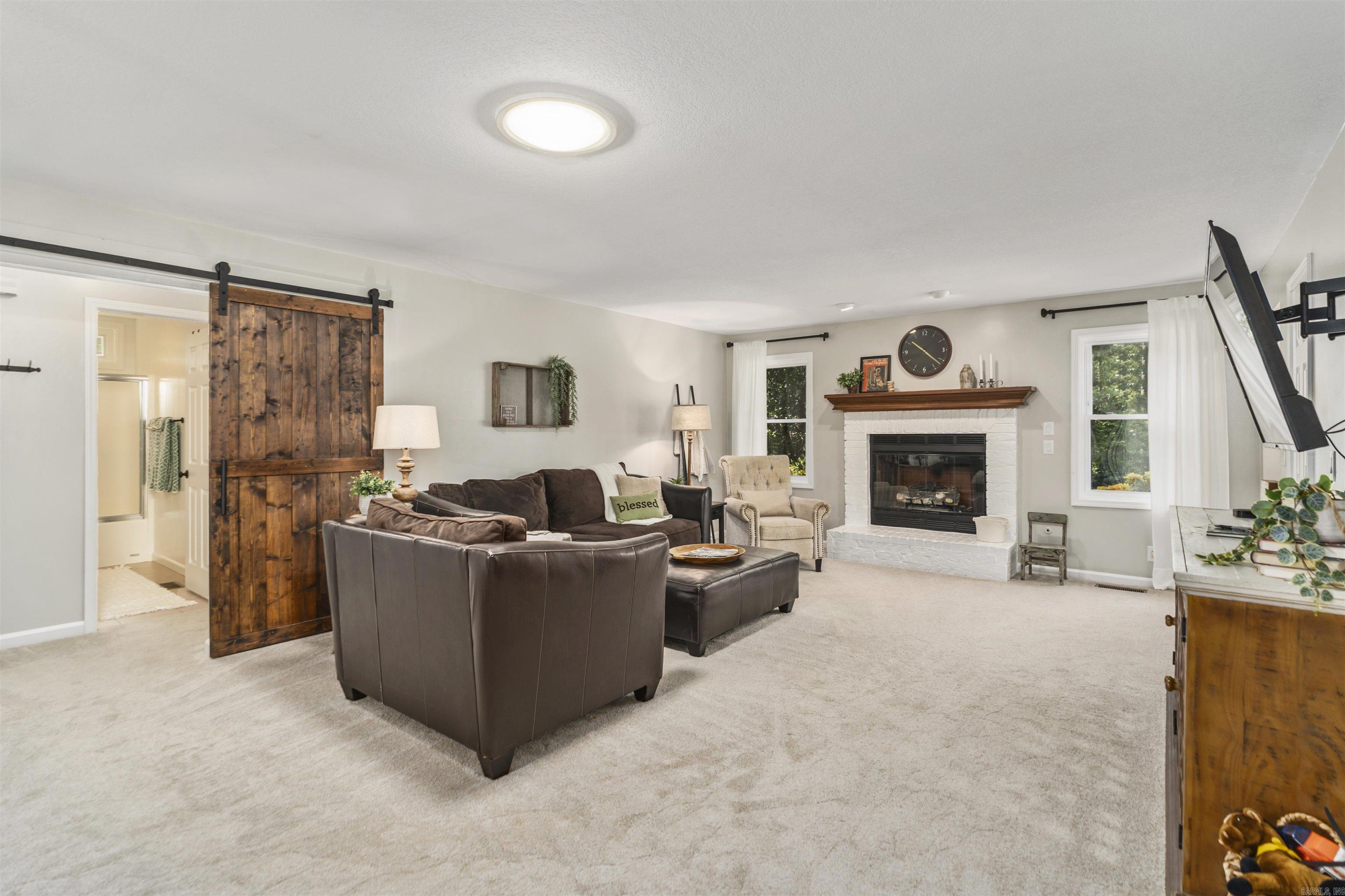 2 Cresta Lane Property Photo 4