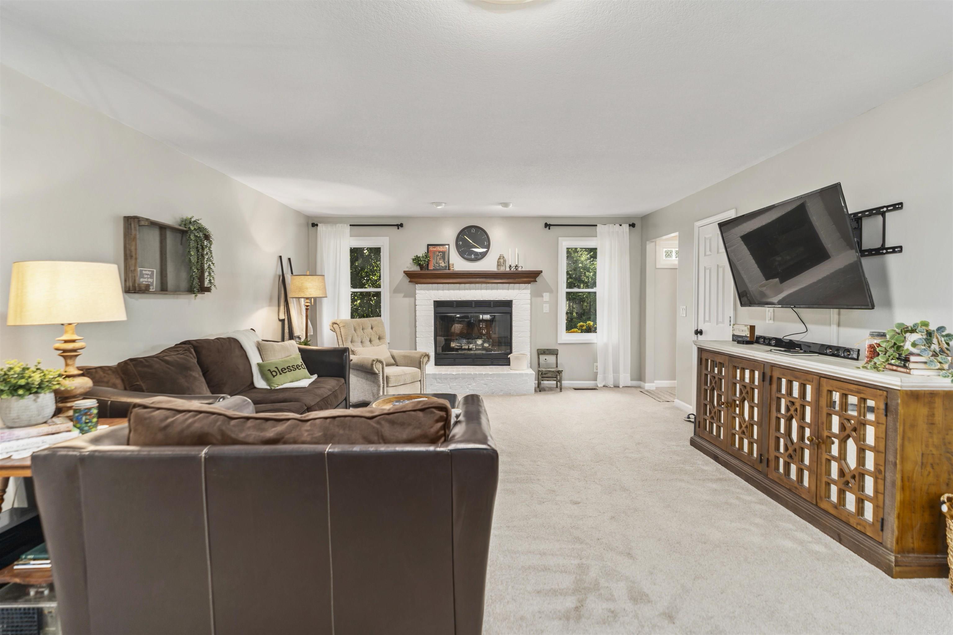 2 Cresta Lane Property Photo 6