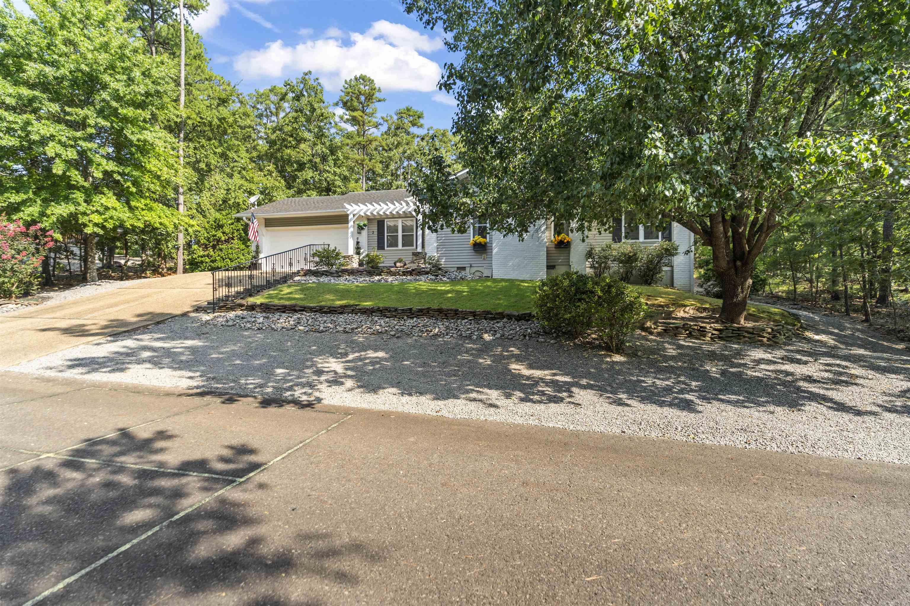 2 Cresta Lane Property Photo 45