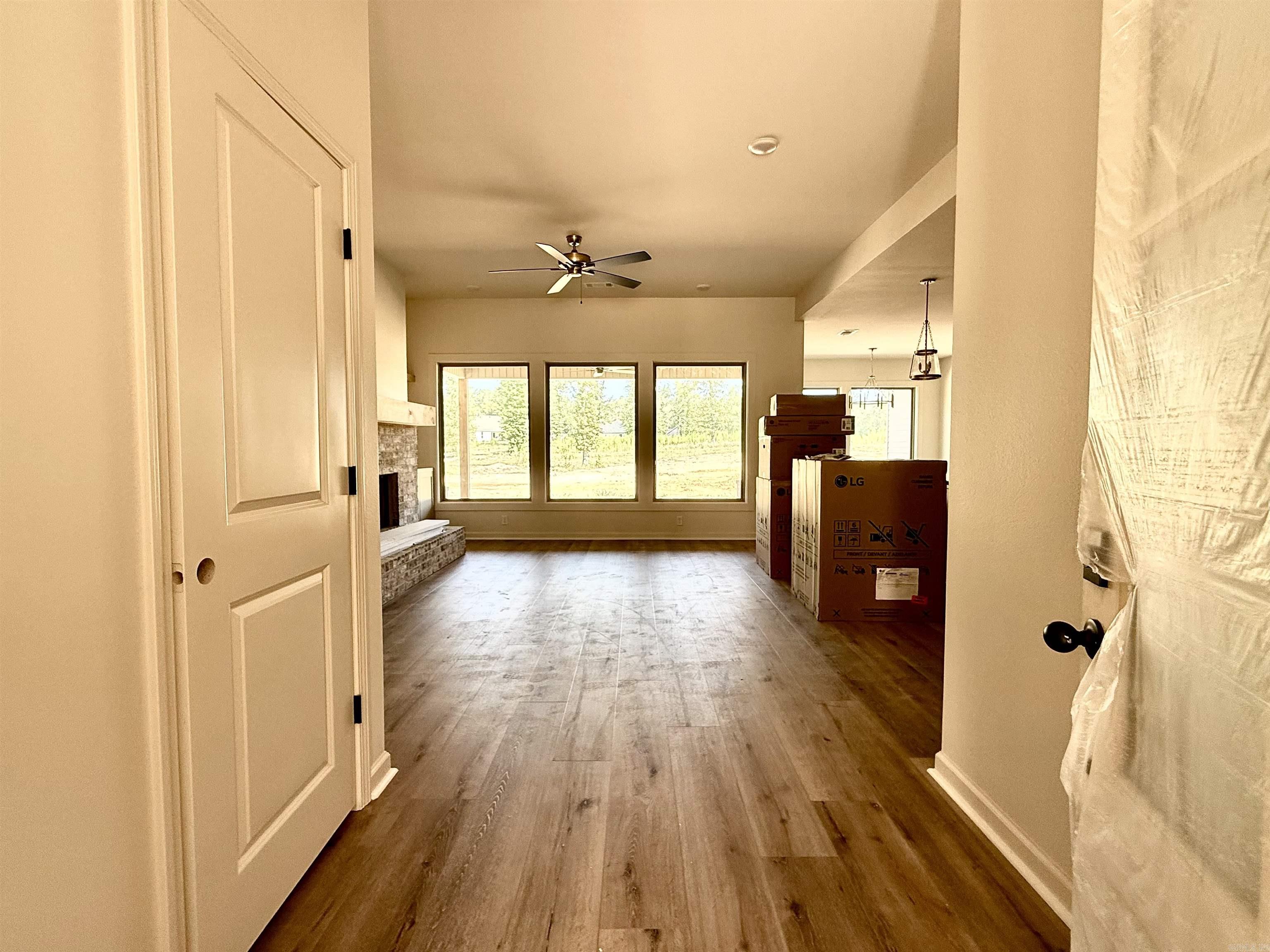 6838 Detonti Road Property Photo 3