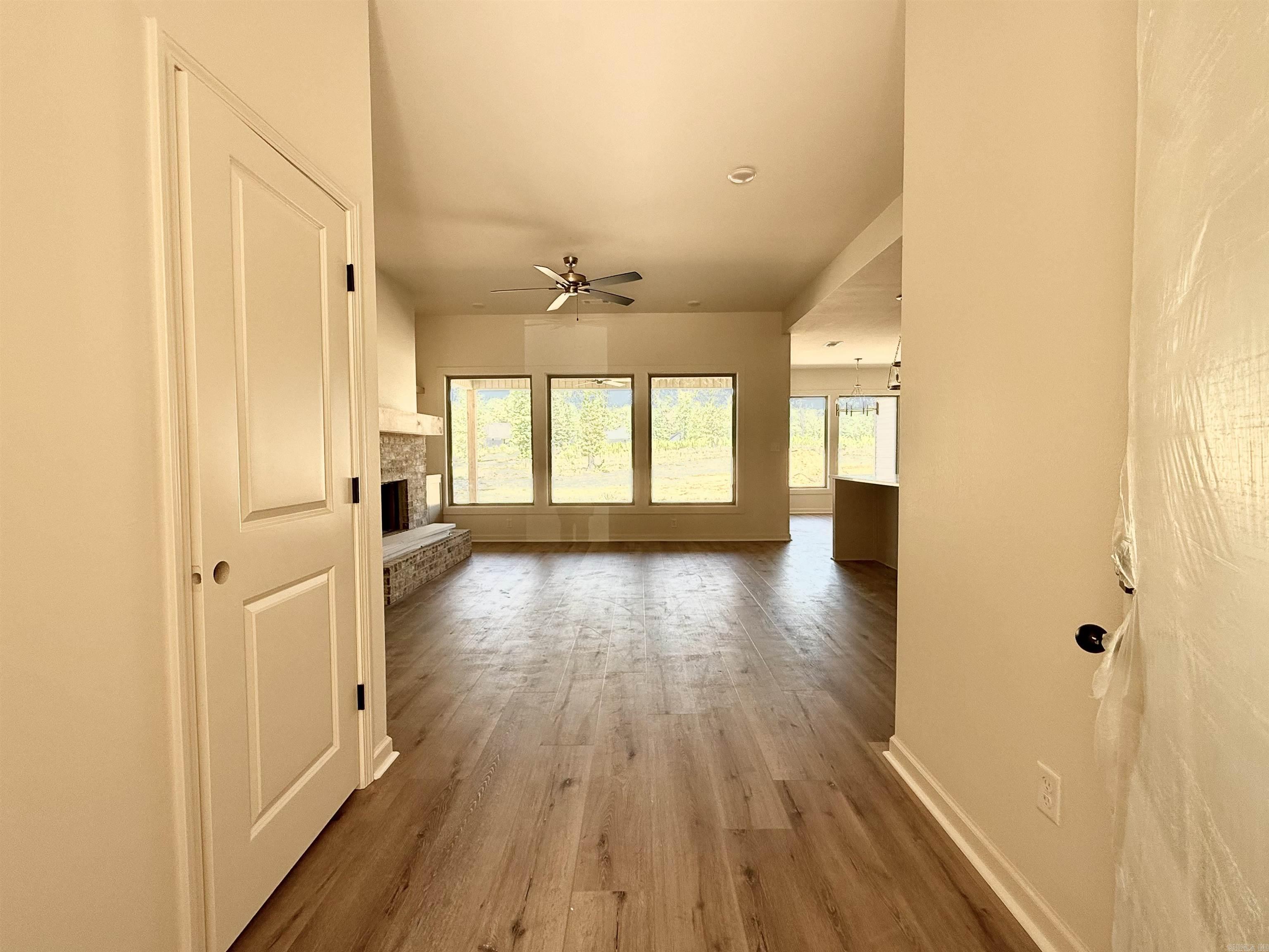 6838 Detonti Road Property Photo 3