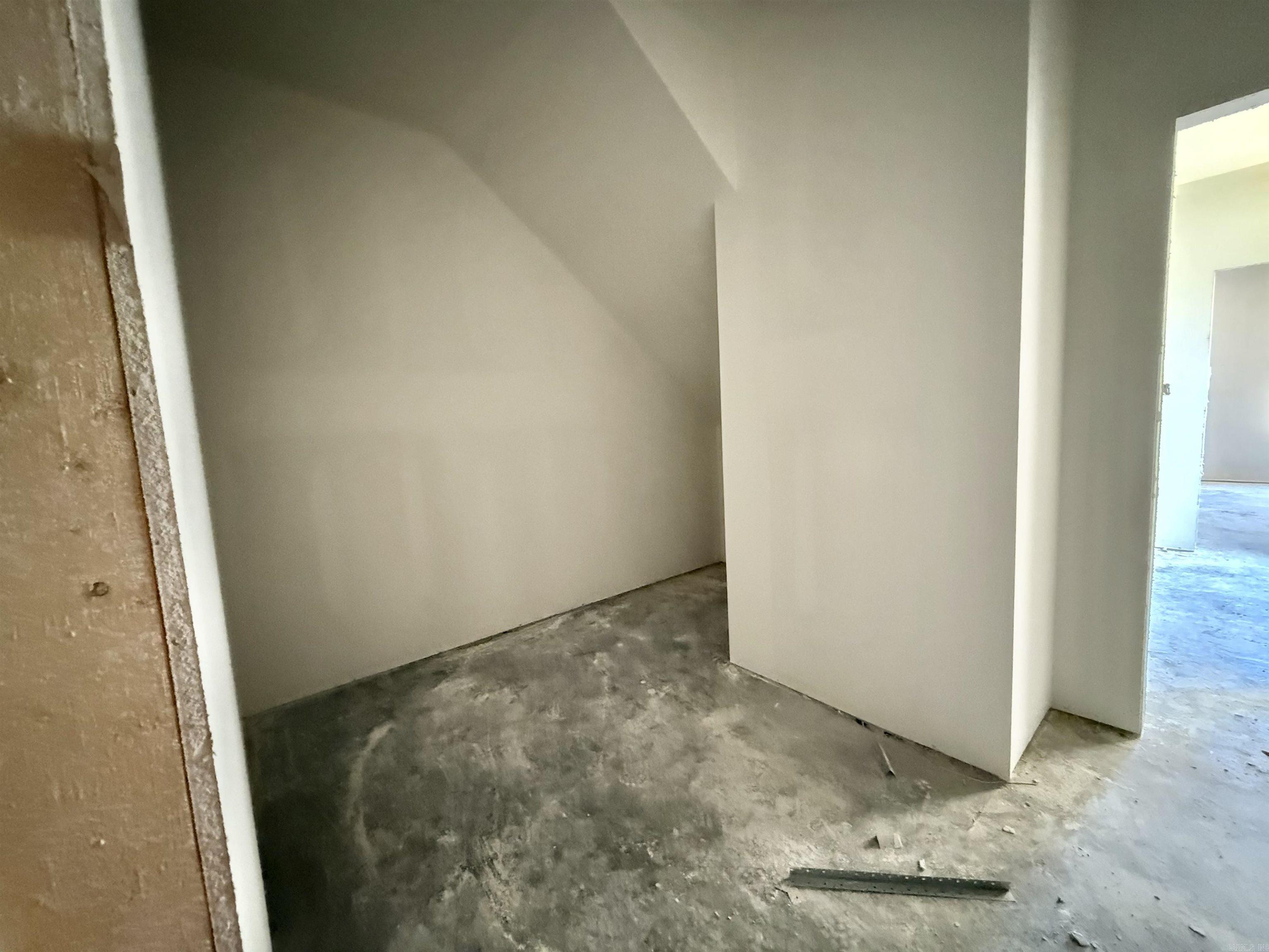 6838 Detonti Road Property Photo 19