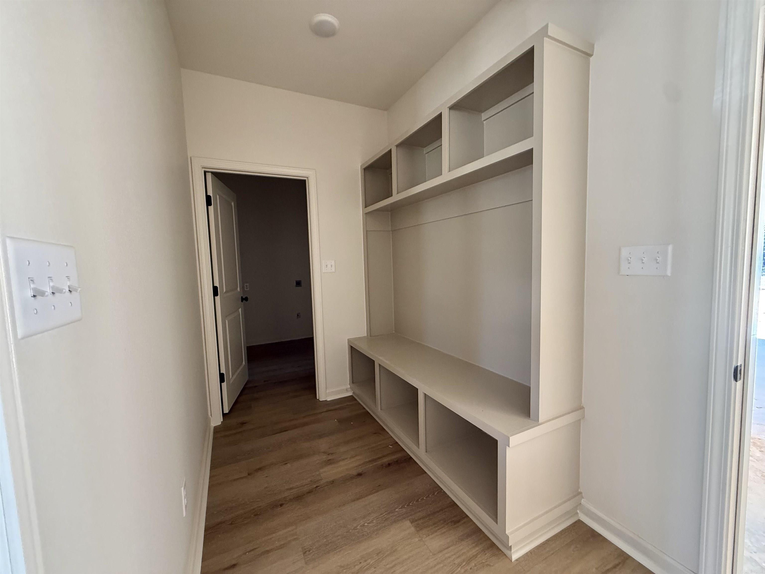 6838 Detonti Road Property Photo 19