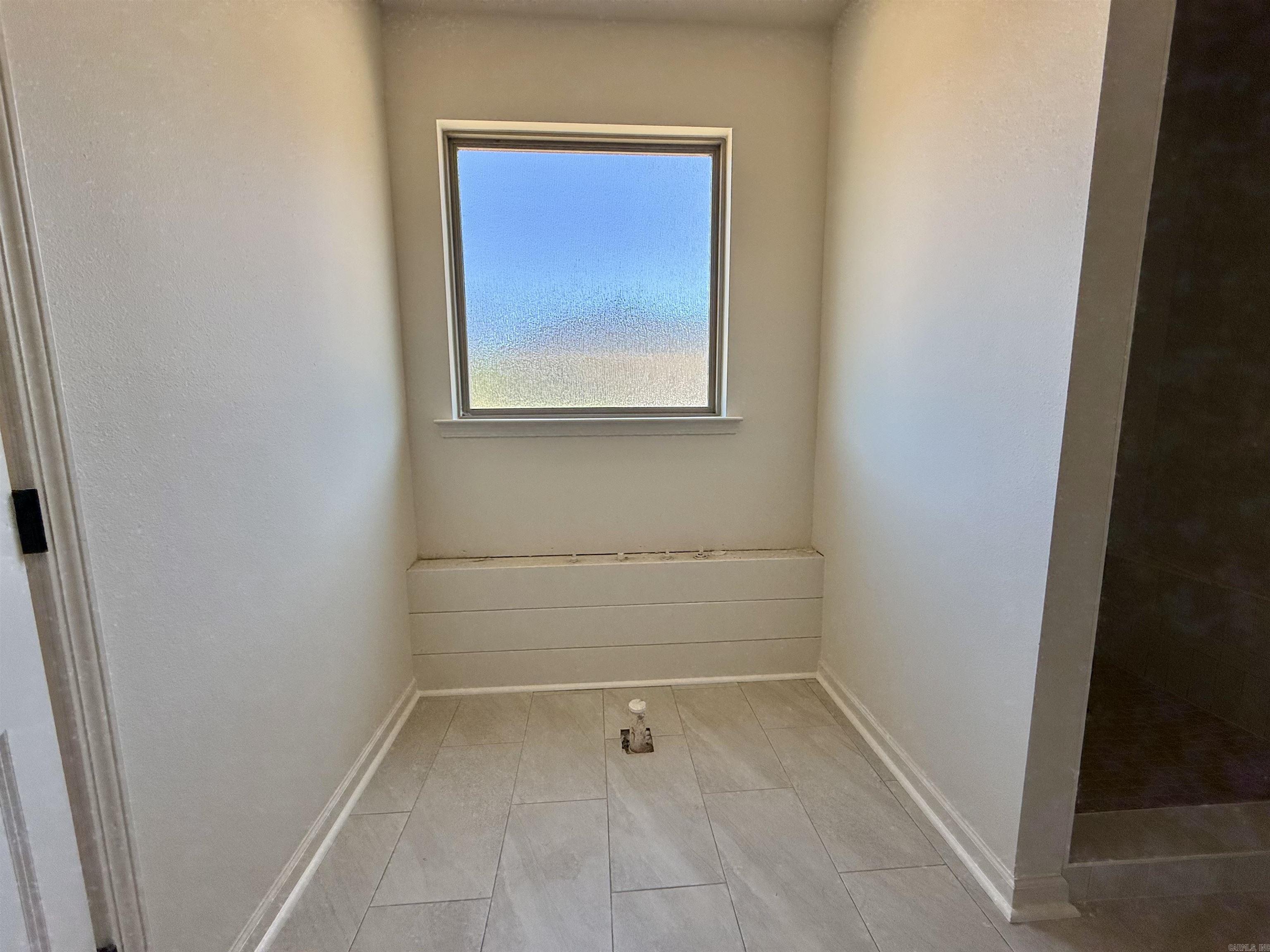 6838 Detonti Road Property Photo 28