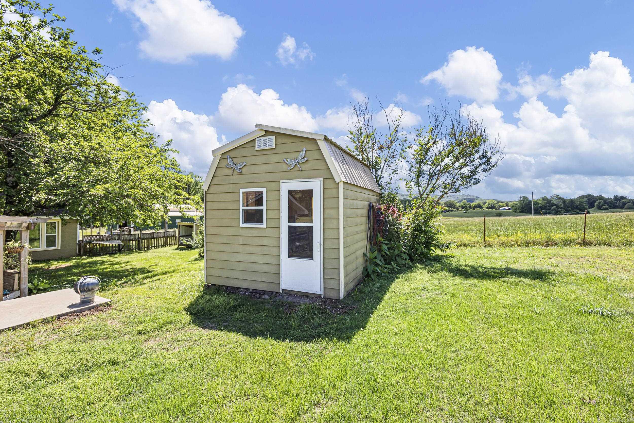 148 Shady Lane Property Photo 31