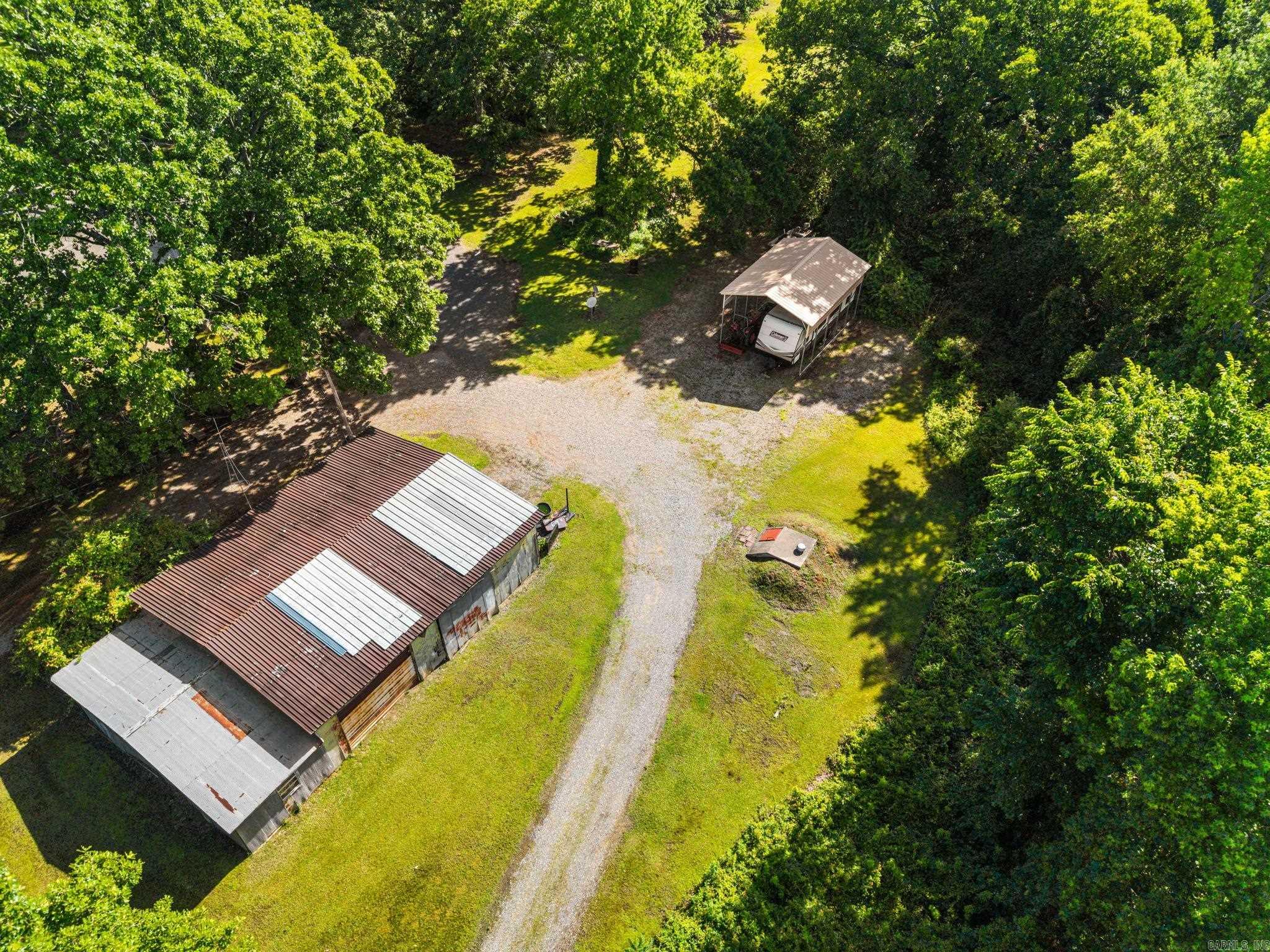 429 Lingo Rd Property Photo 16