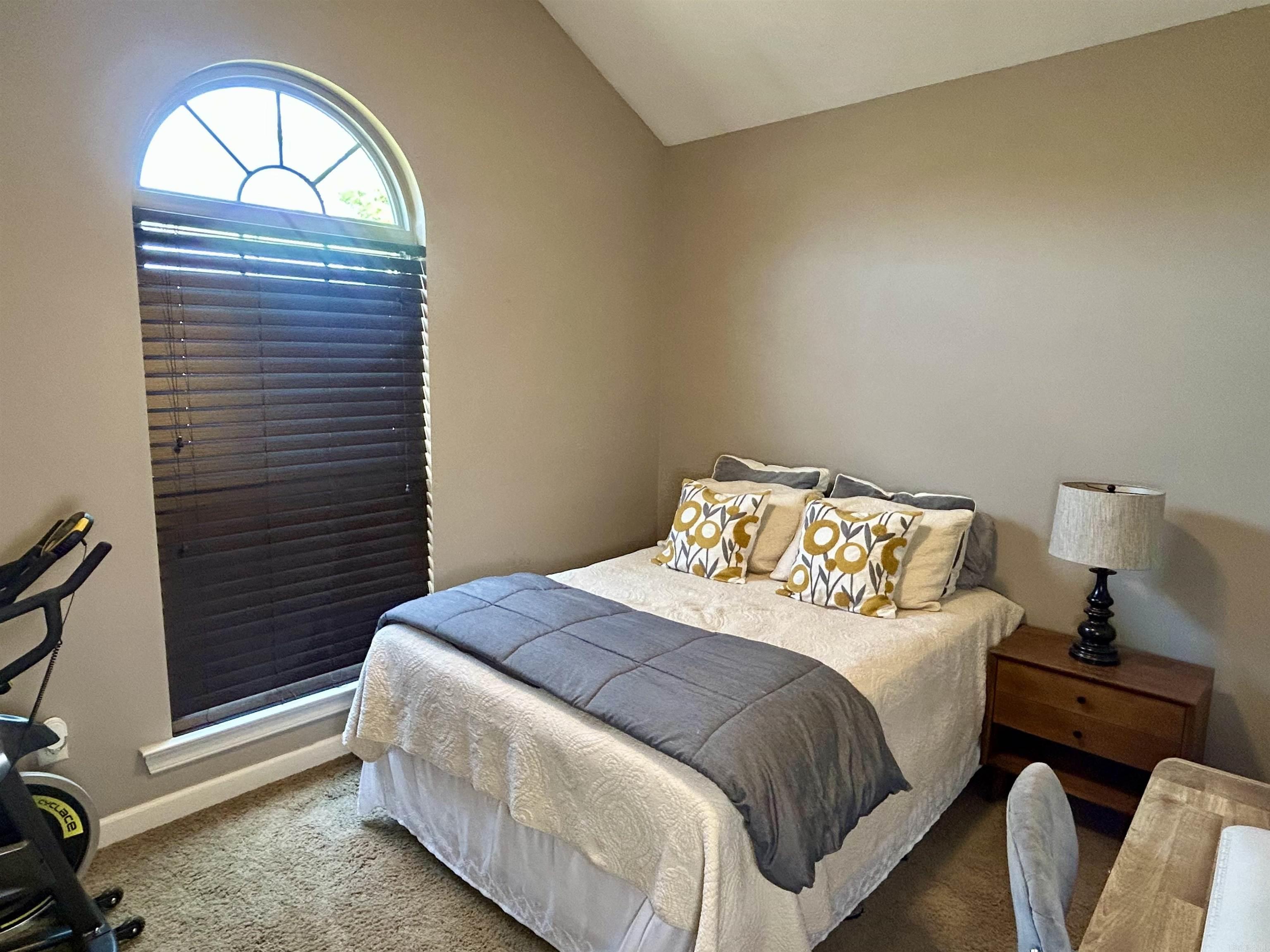 53 Oak Tree Circle Property Photo 18