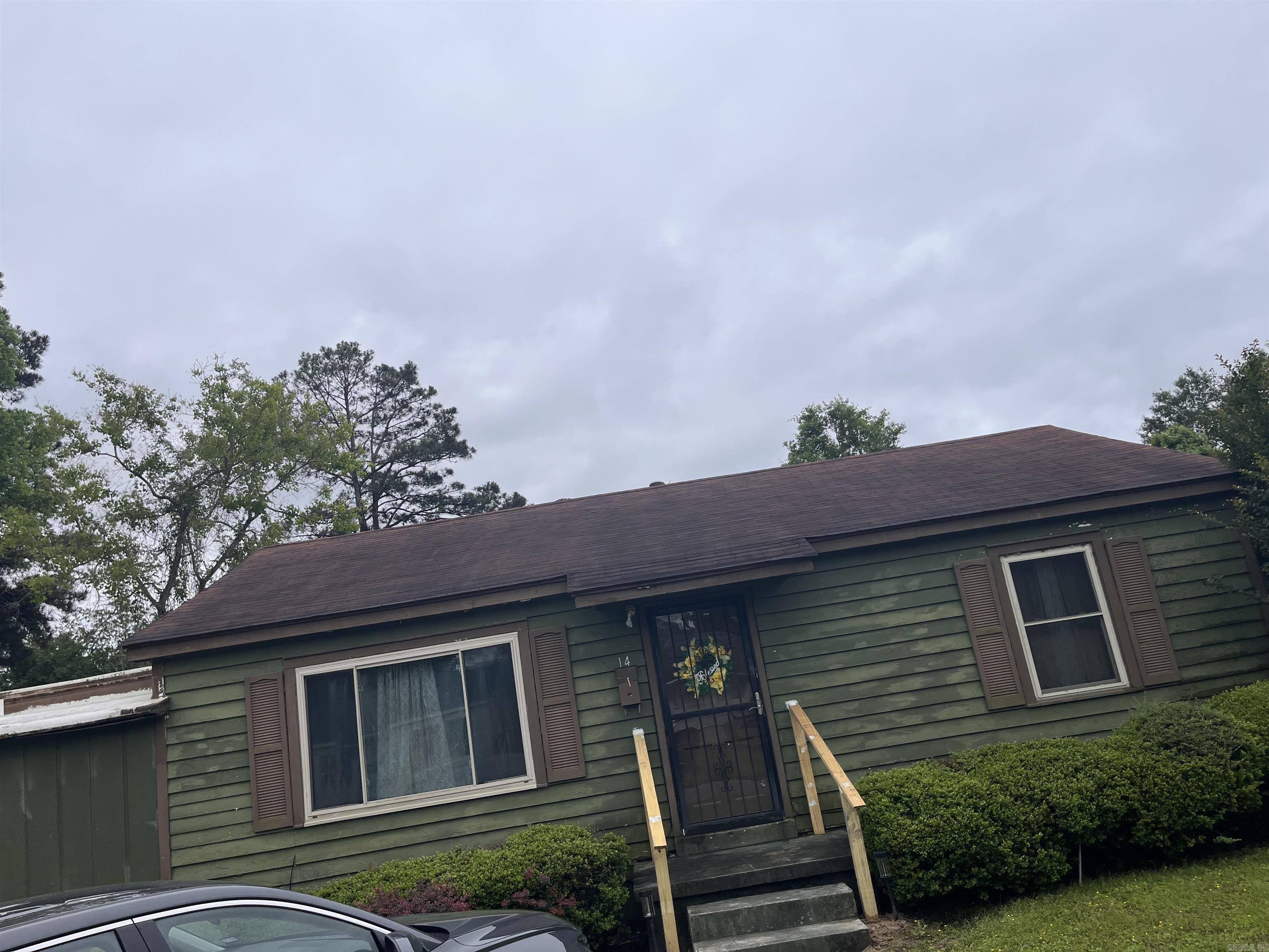 14 S Richard Drive Property Photo 3