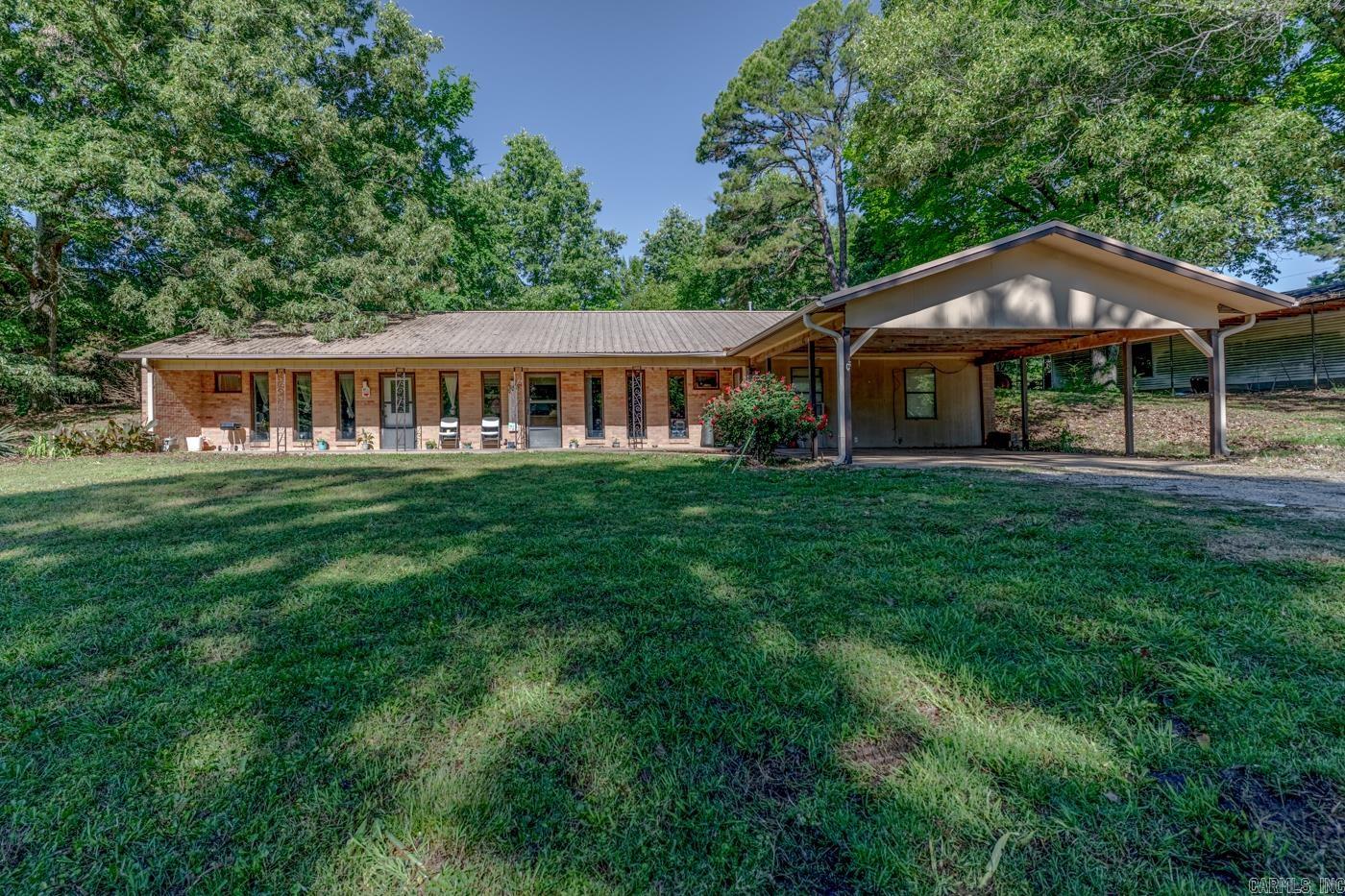 9539 Highway 49b N Property Photo 4