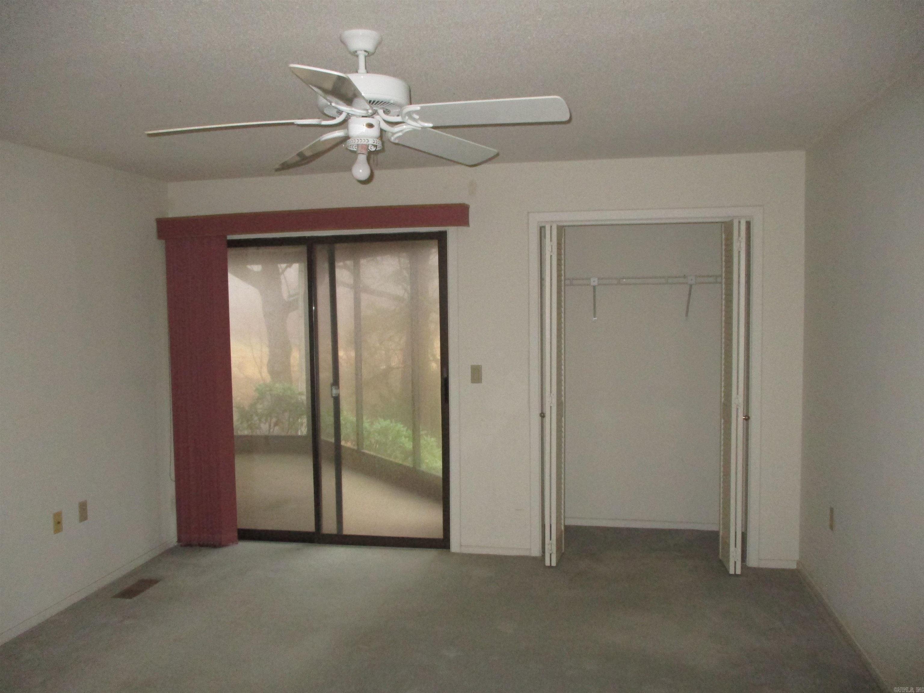 601 Woodlawn Dr. #23 Property Photo 14