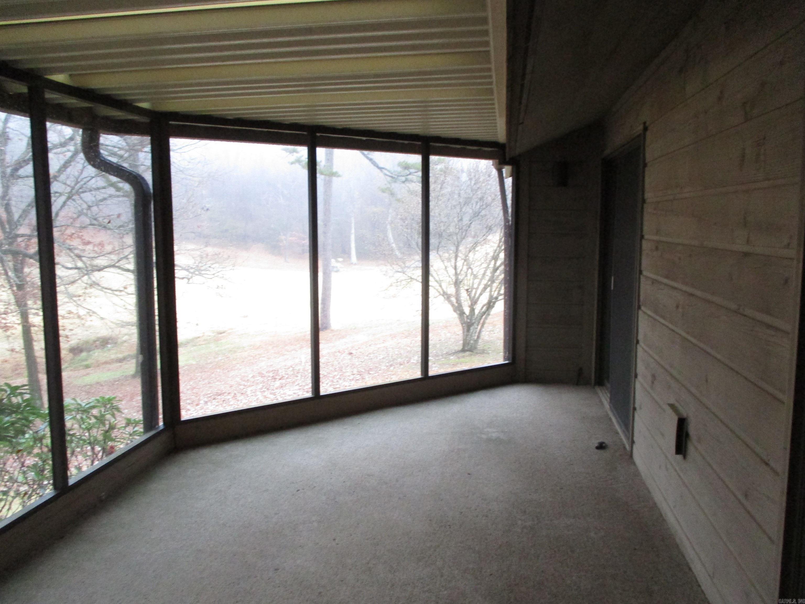 601 Woodlawn Dr. #23 Property Photo 19