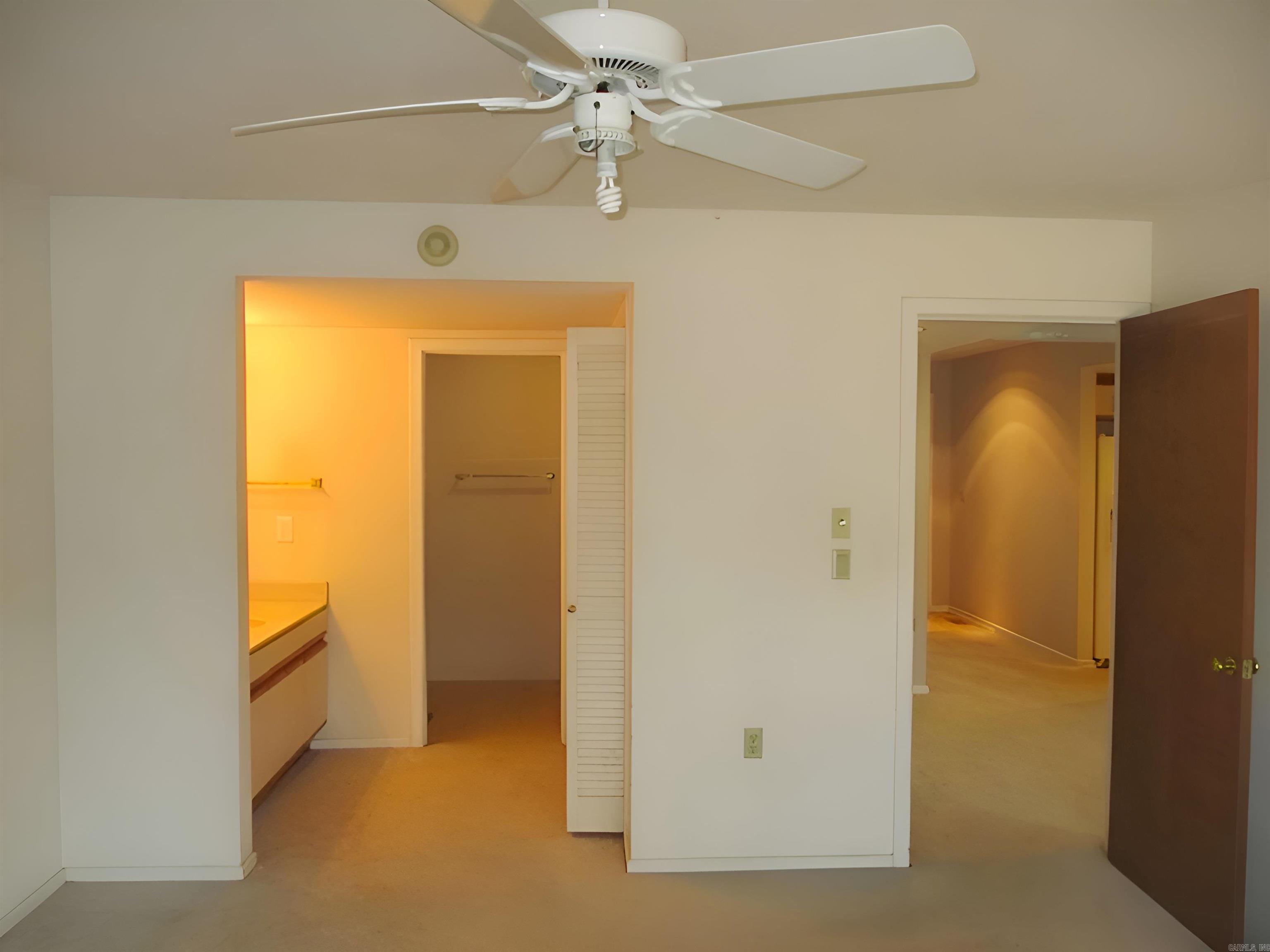 601 Woodlawn Dr. #23 Property Photo 27