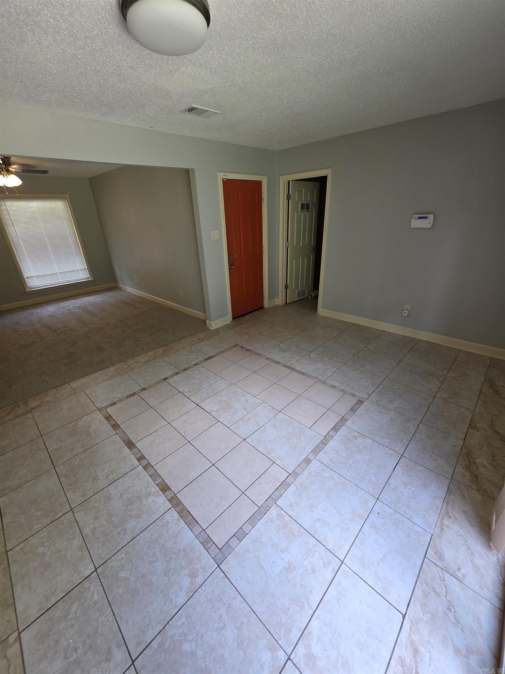 5400 Southboro Drive Property Photo 3