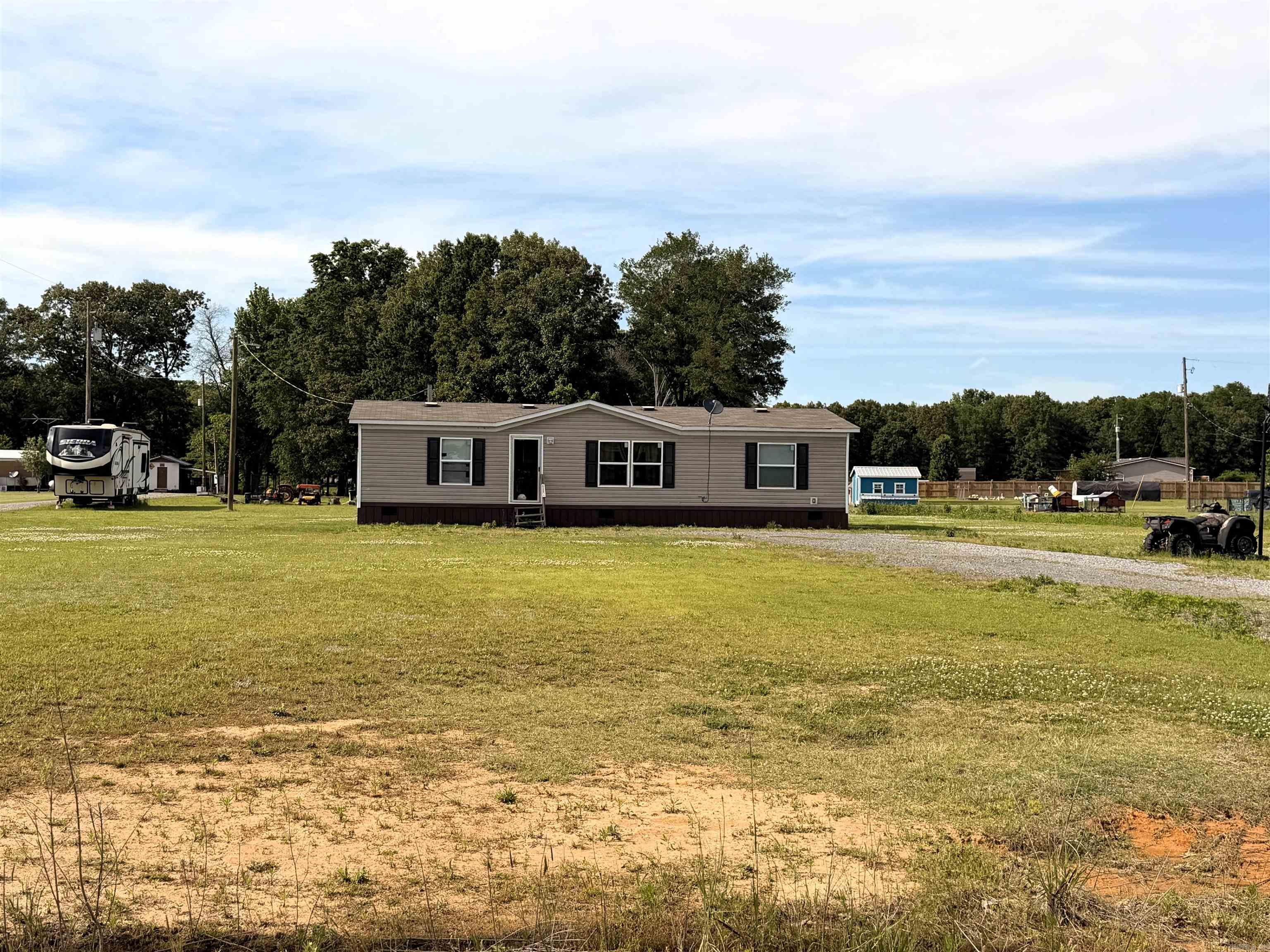 12798 Griffin Road Property Photo 3