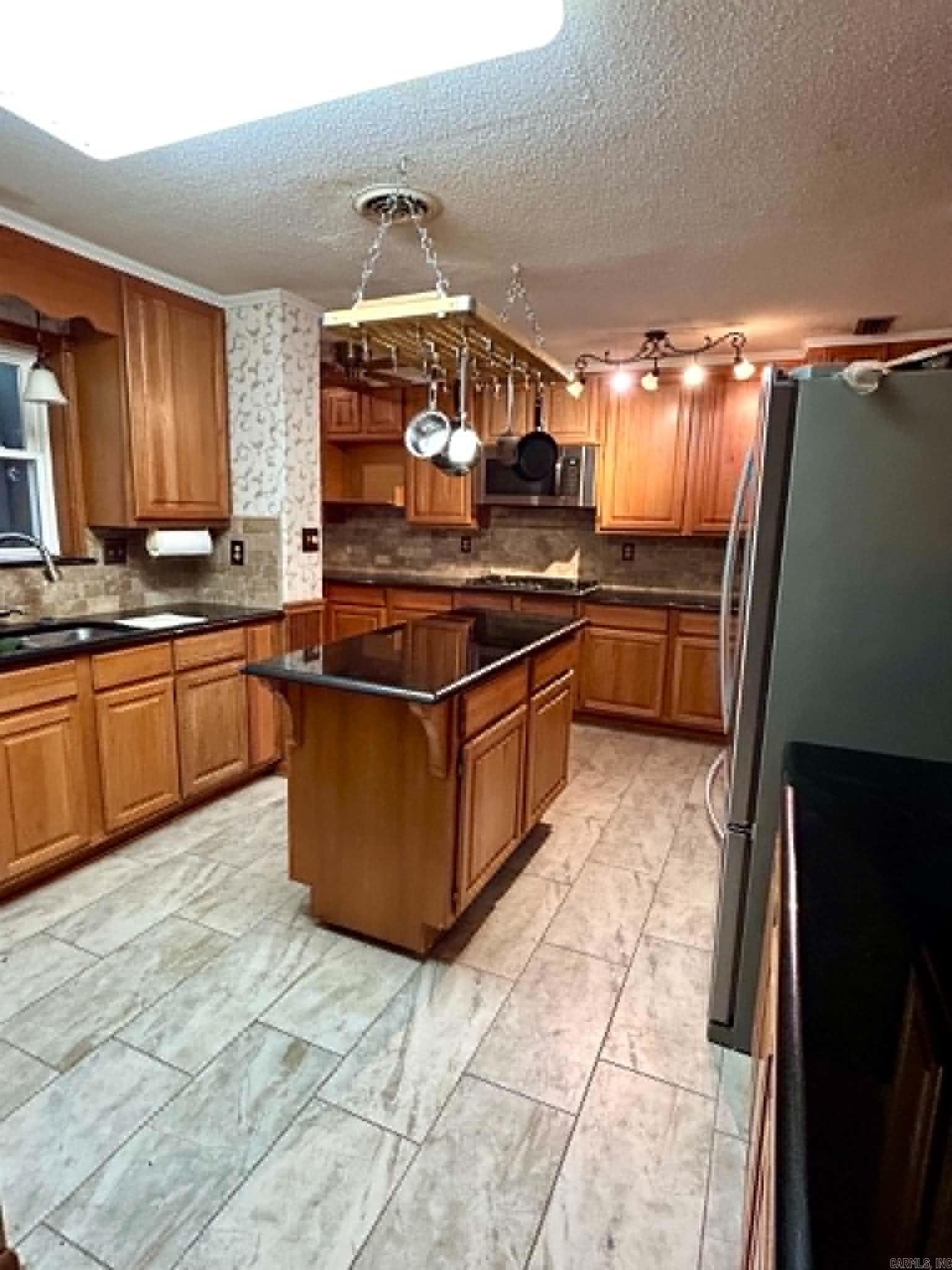 3101 Roseman Road Property Photo 10