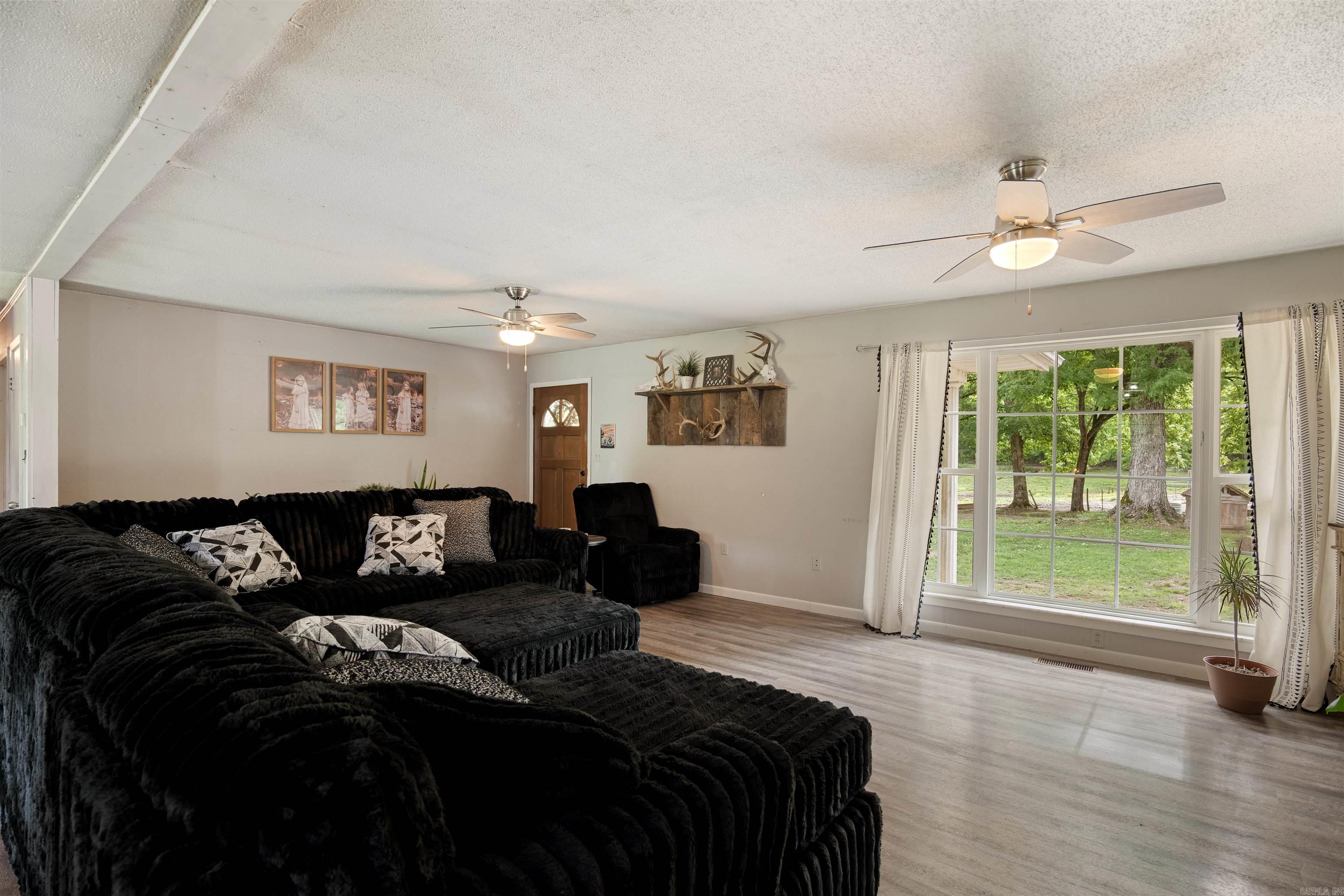 471 Lawrence Road 201 Property Photo 7