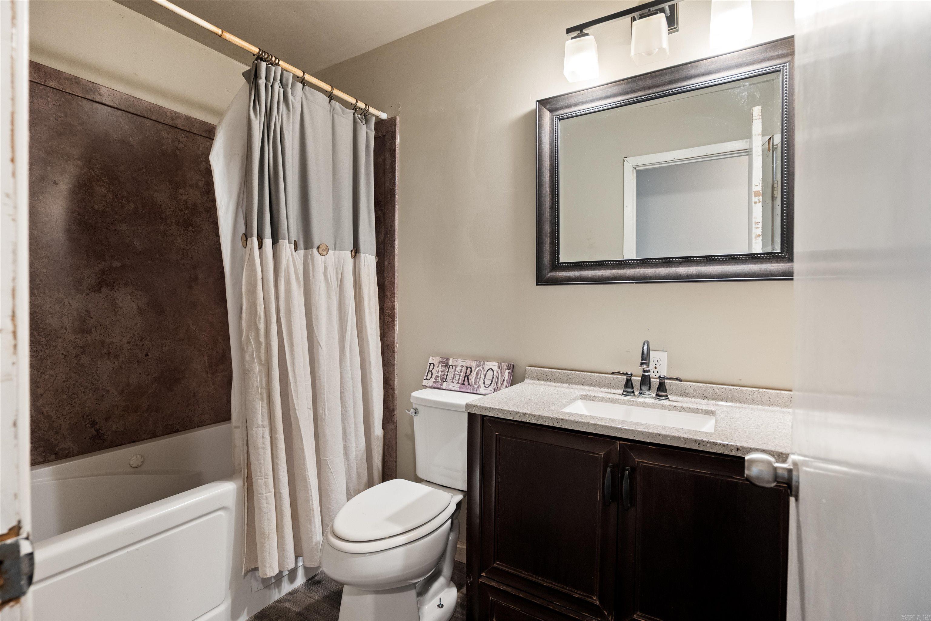 471 Lawrence Road 201 Property Photo 16