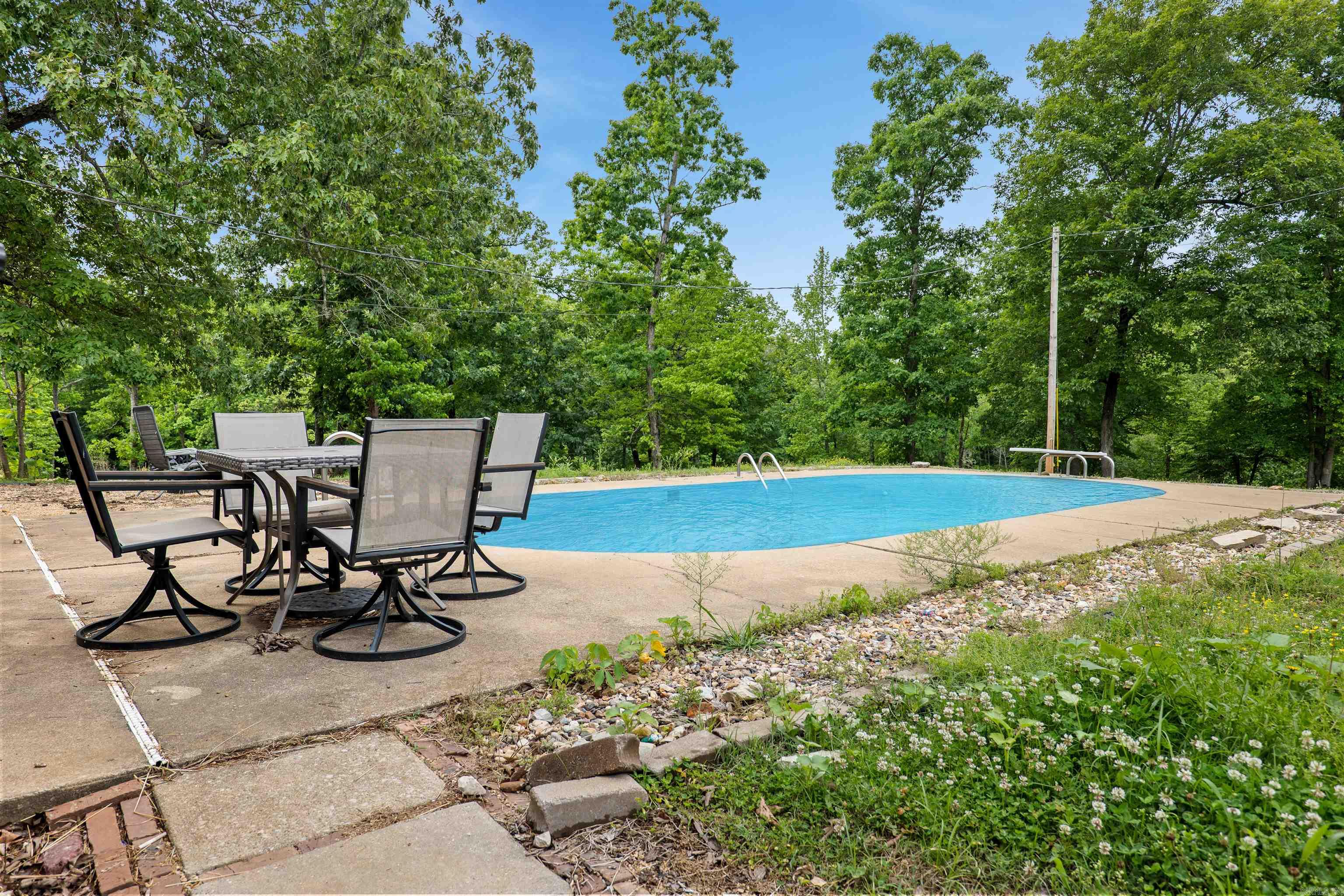 471 Lawrence Road 201 Property Photo 22