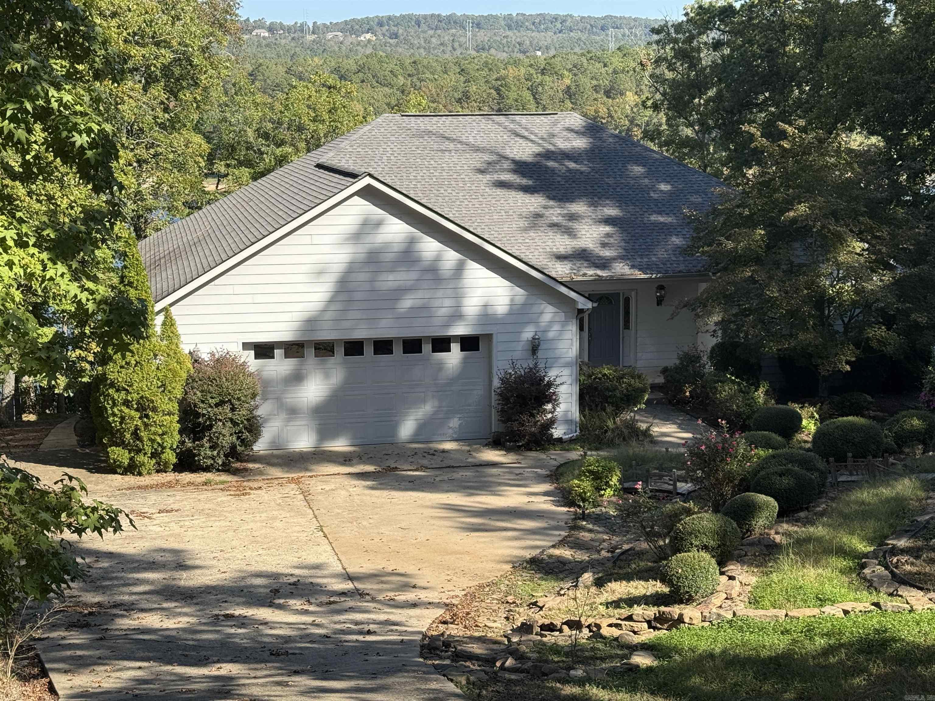 650 Davidson Circle Property Photo 1