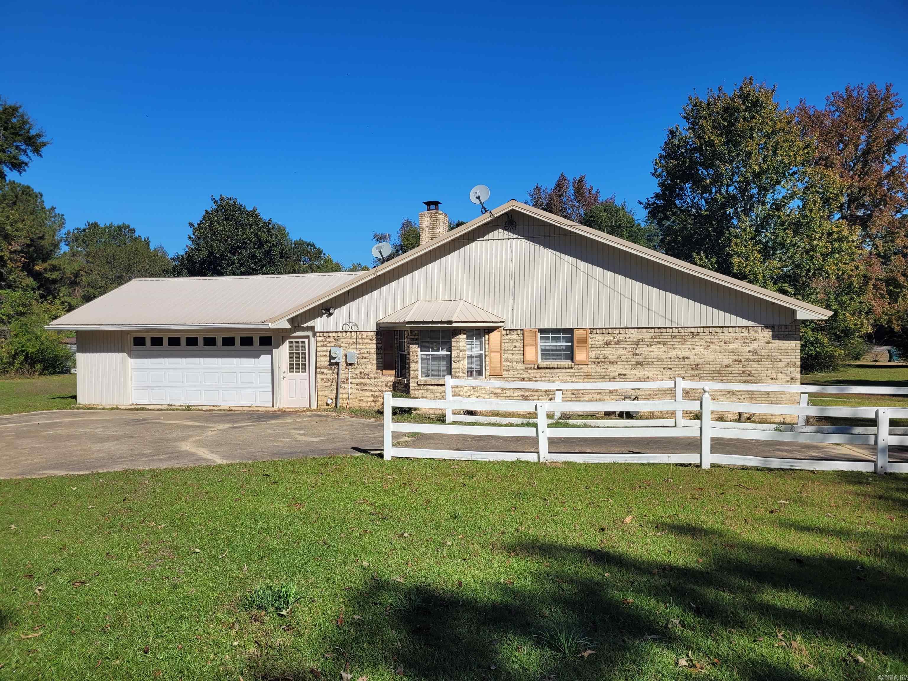 5050 Highway 79 S Highway Property Photo 10