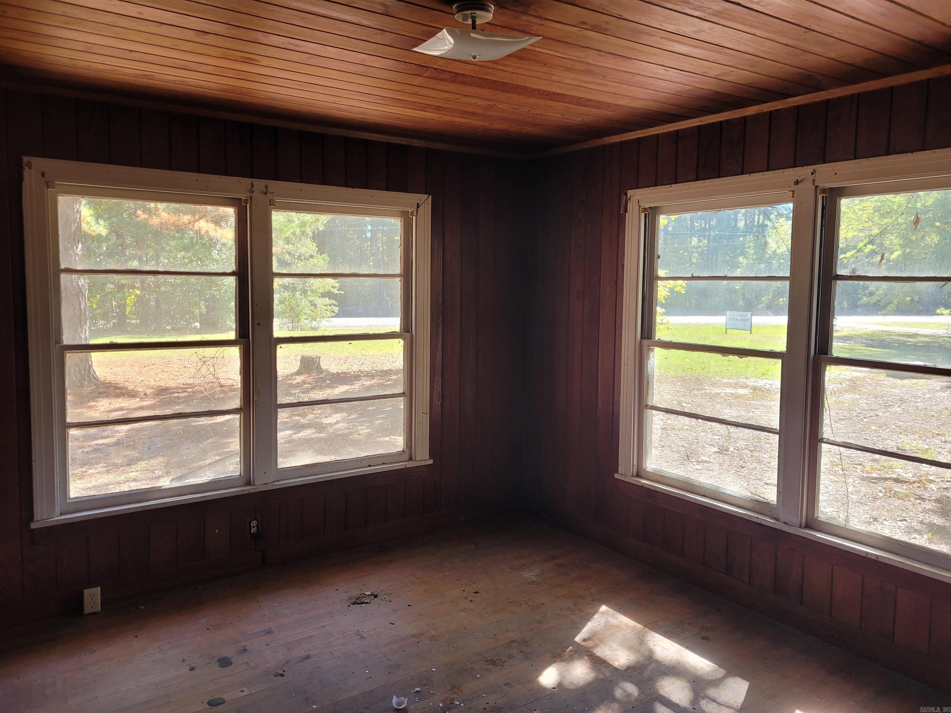 5050 Highway 79 S Highway Property Photo 14