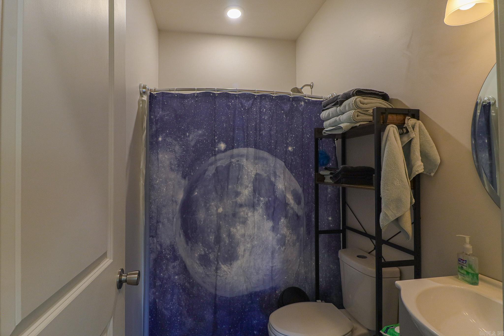 1014 Walnut Property Photo 11