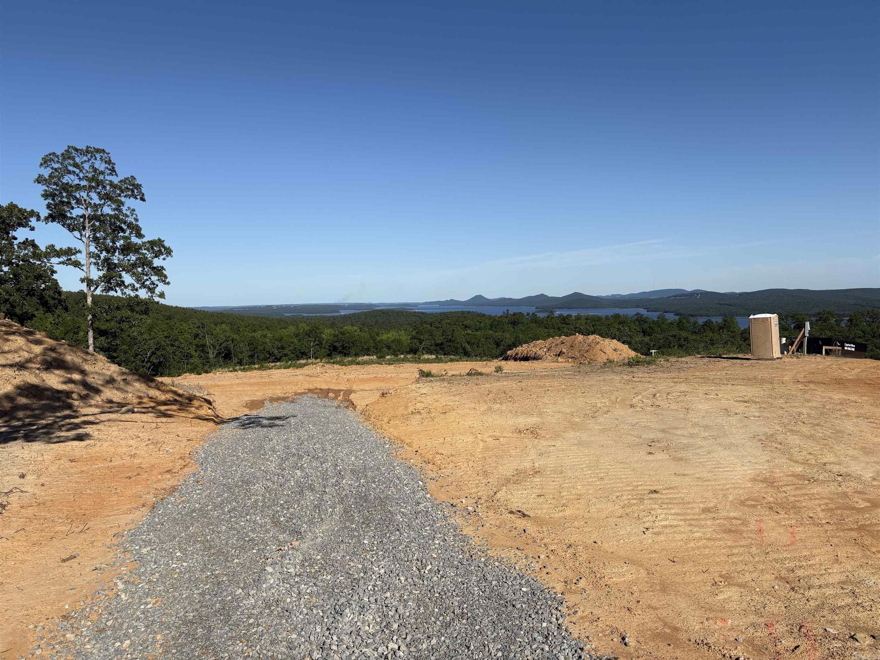 16207 Lakeview South Drive Property Photo 9