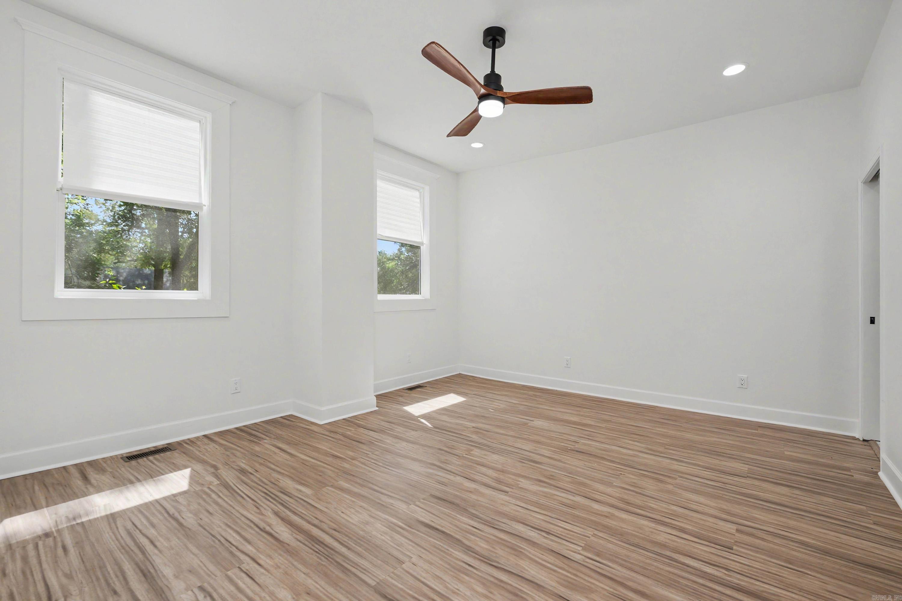2103 Wolfe Street Property Photo 19