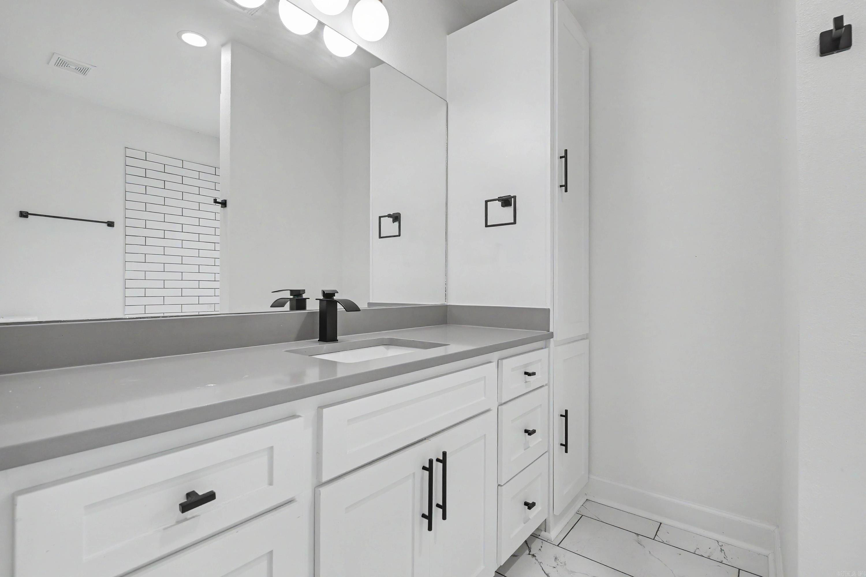 2103 Wolfe Street Property Photo 41