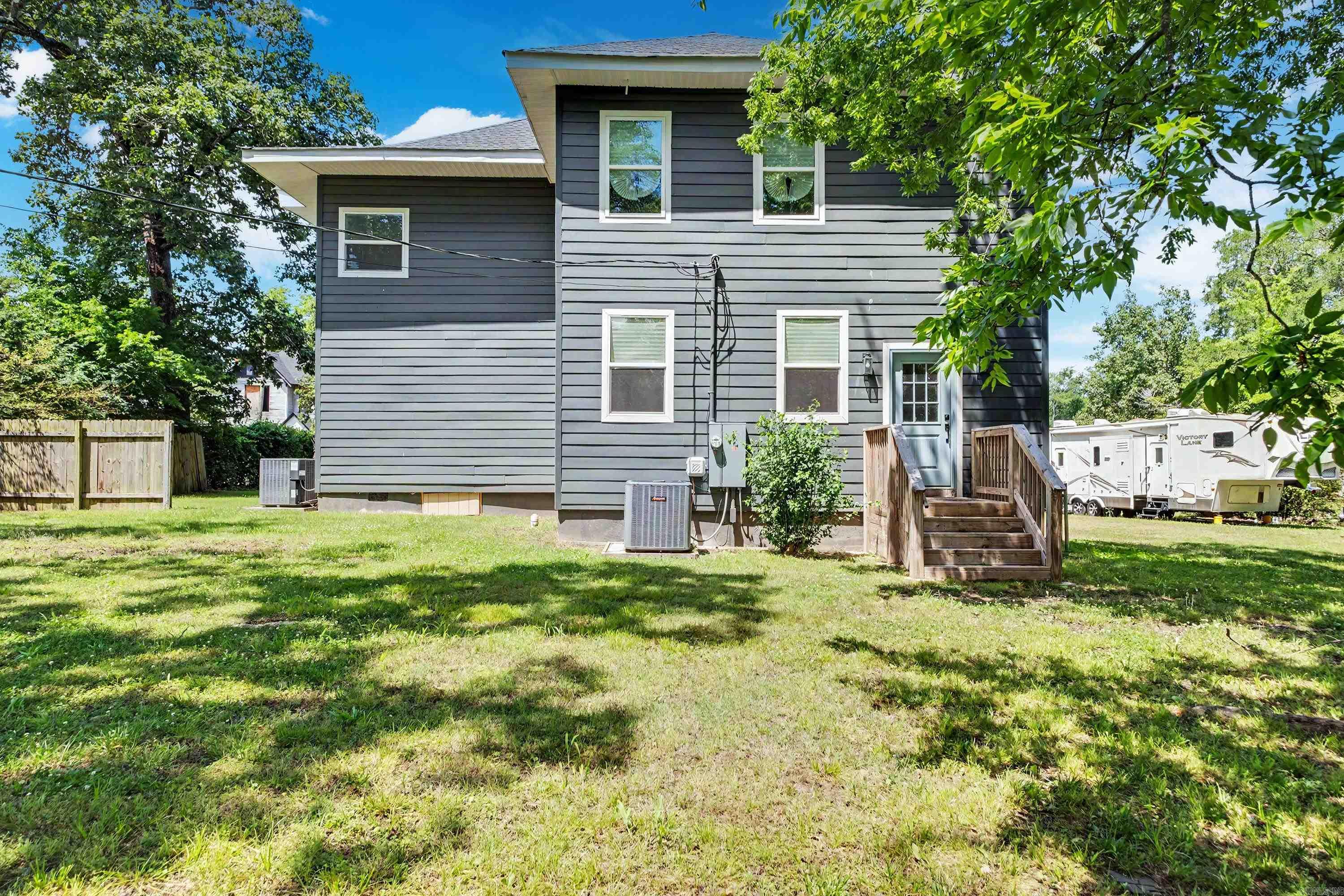 2103 Wolfe Street Property Photo 50