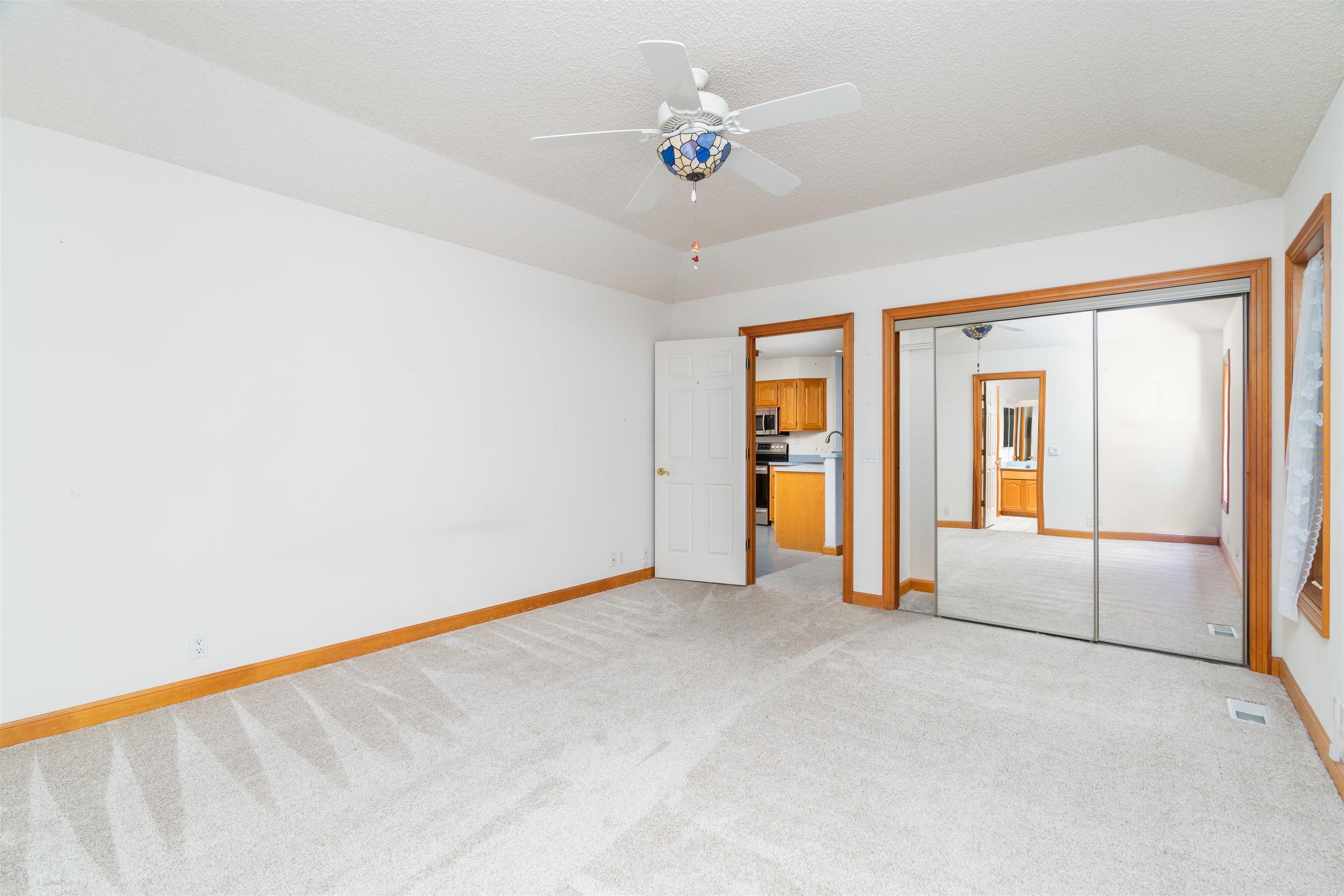 28 Lindura Way Property Photo 12