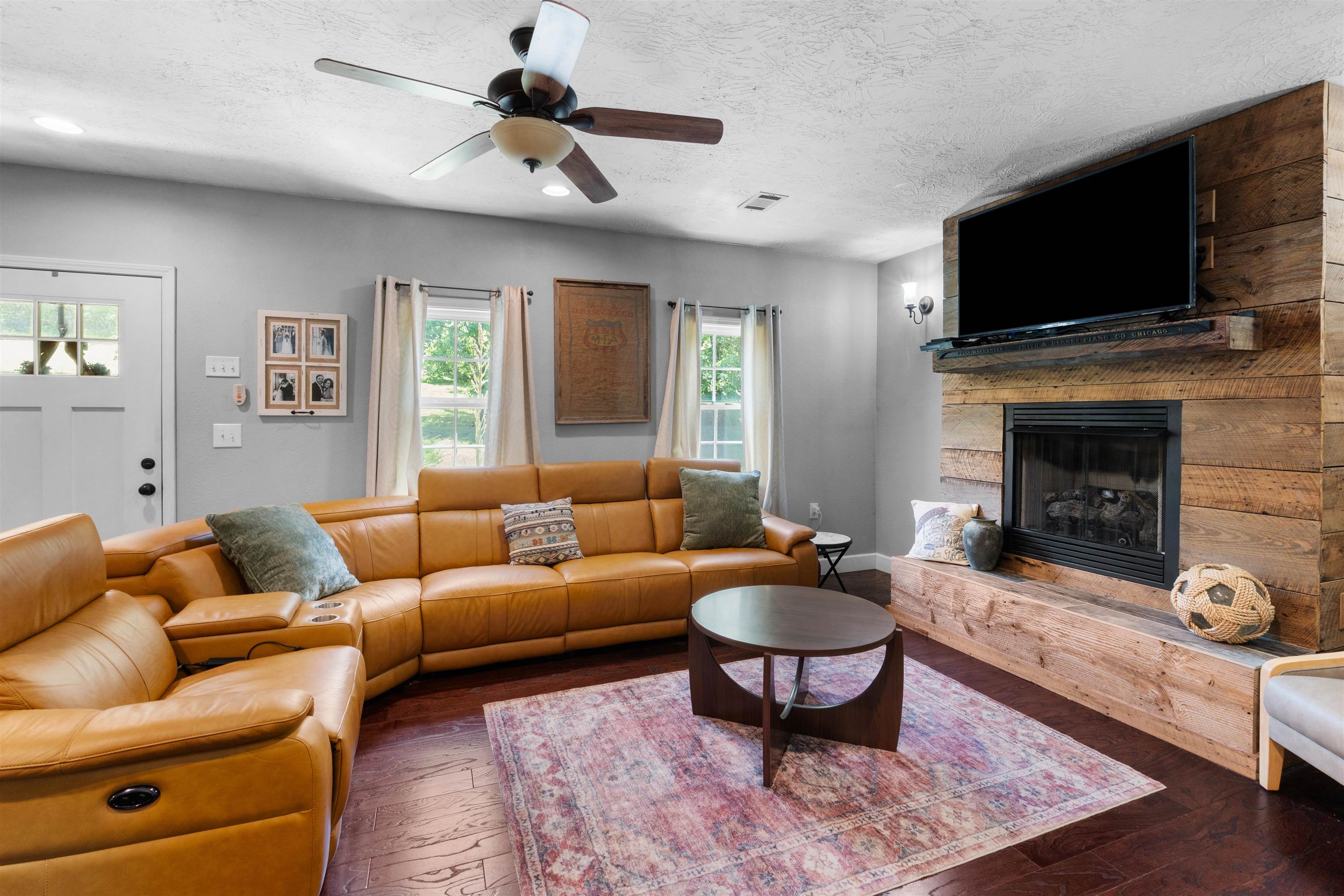 18 Sharp Lane Property Photo 2