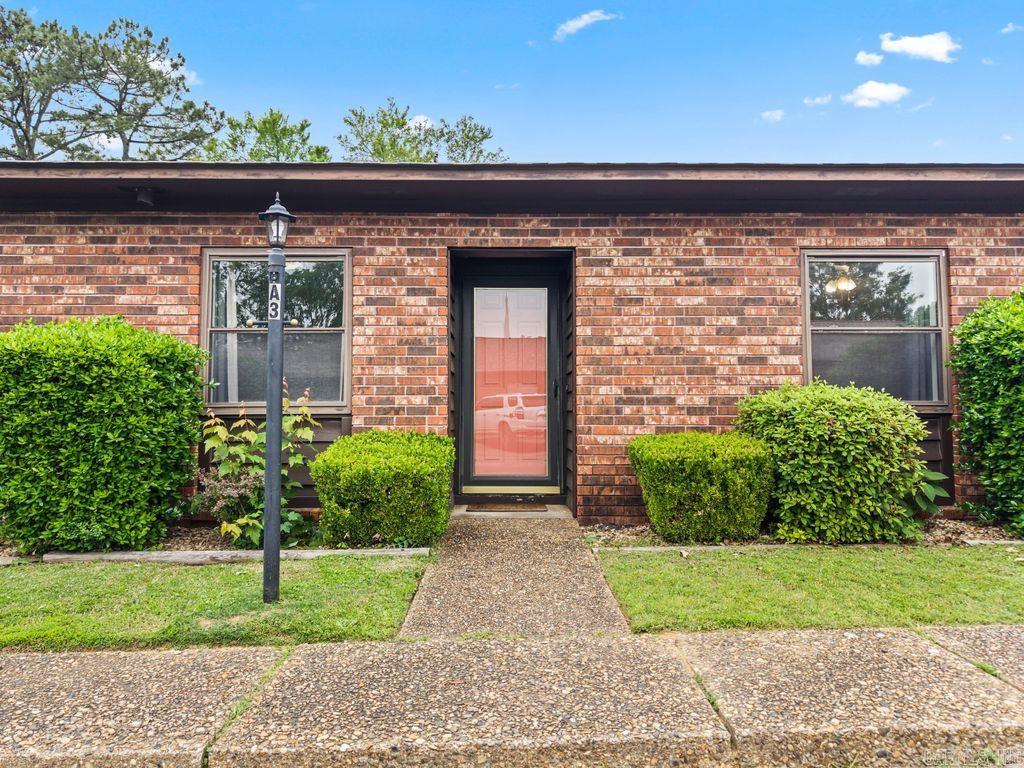 301 Hammond A-3 Property Photo 4