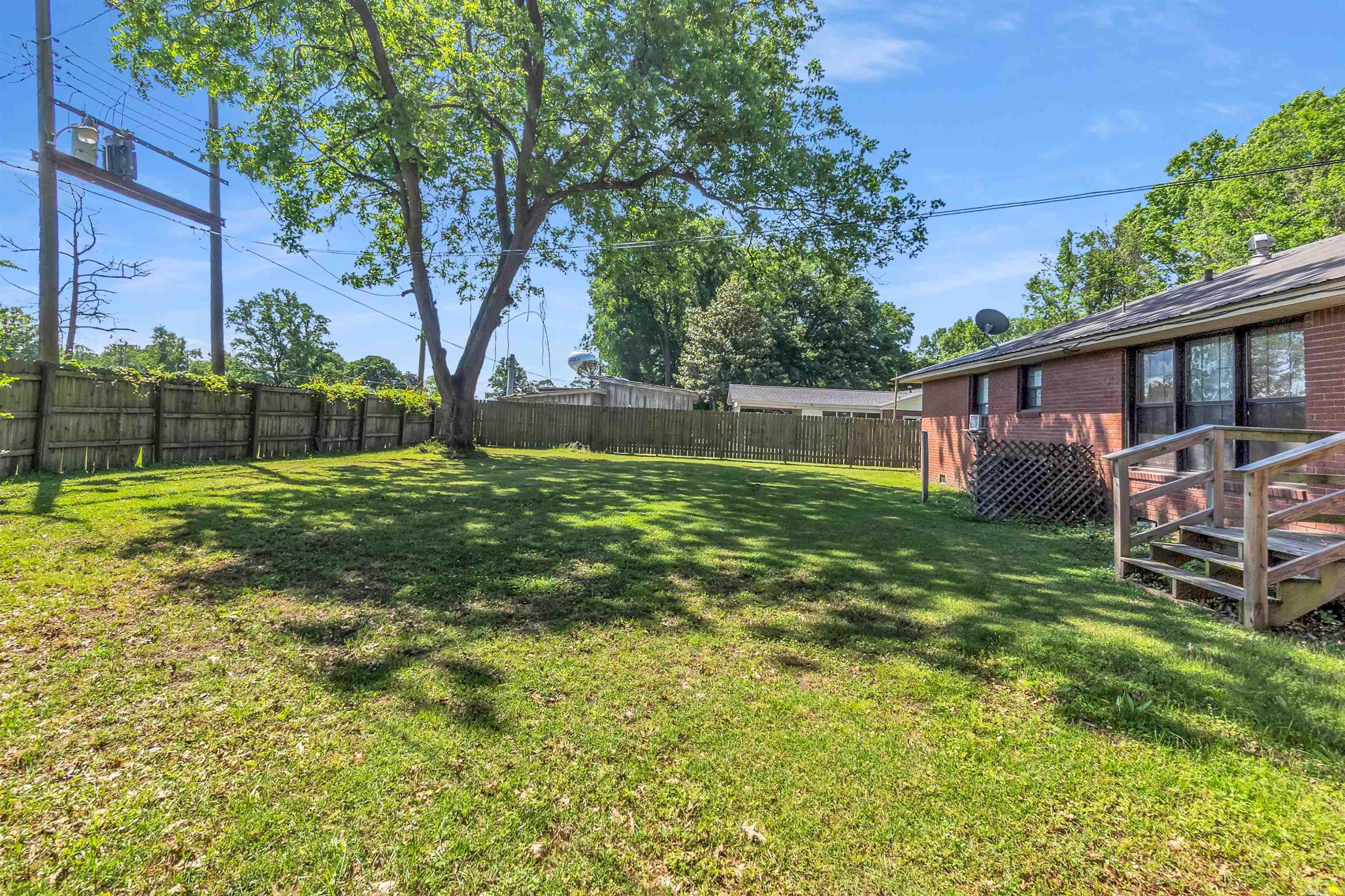 127 East Drive Property Photo 21