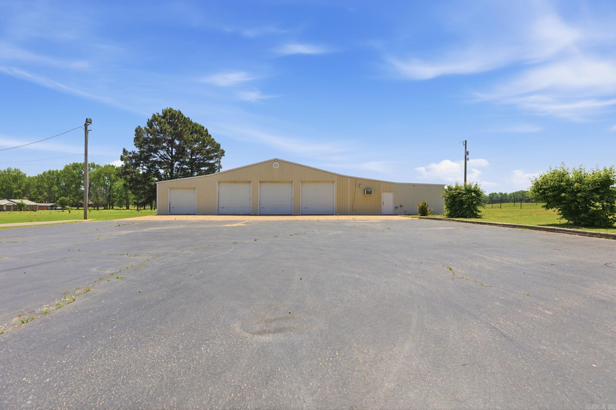 205 Dugger Road Property Photo 3