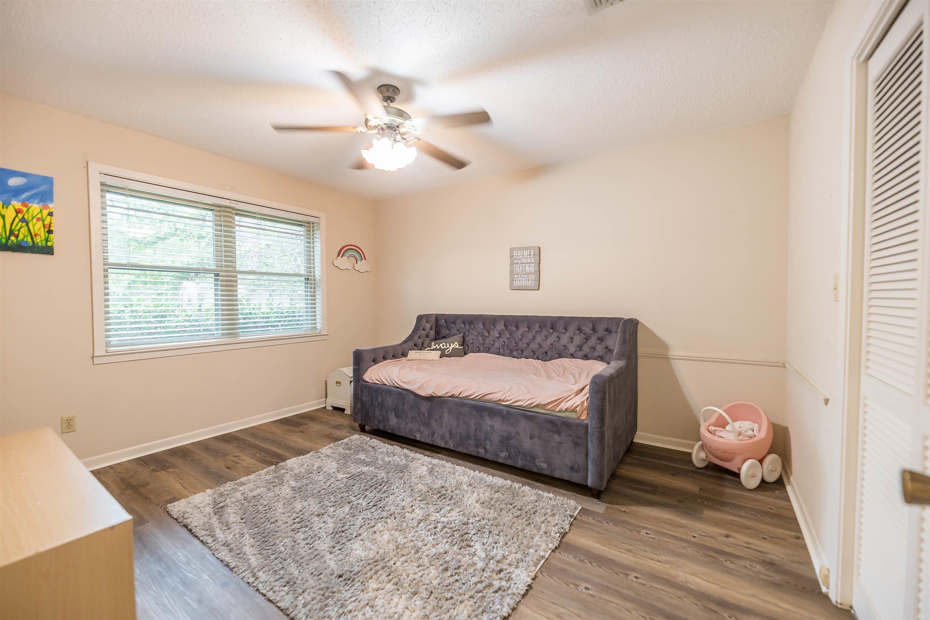 2109 Pinewood Drive Property Photo 24