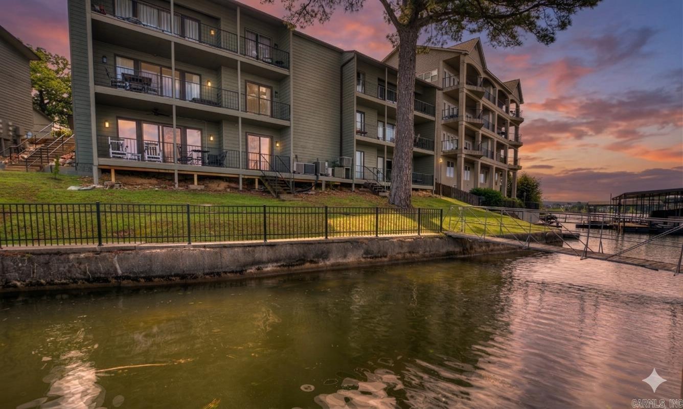 120 Catalina Circle 9e Property Photo 1