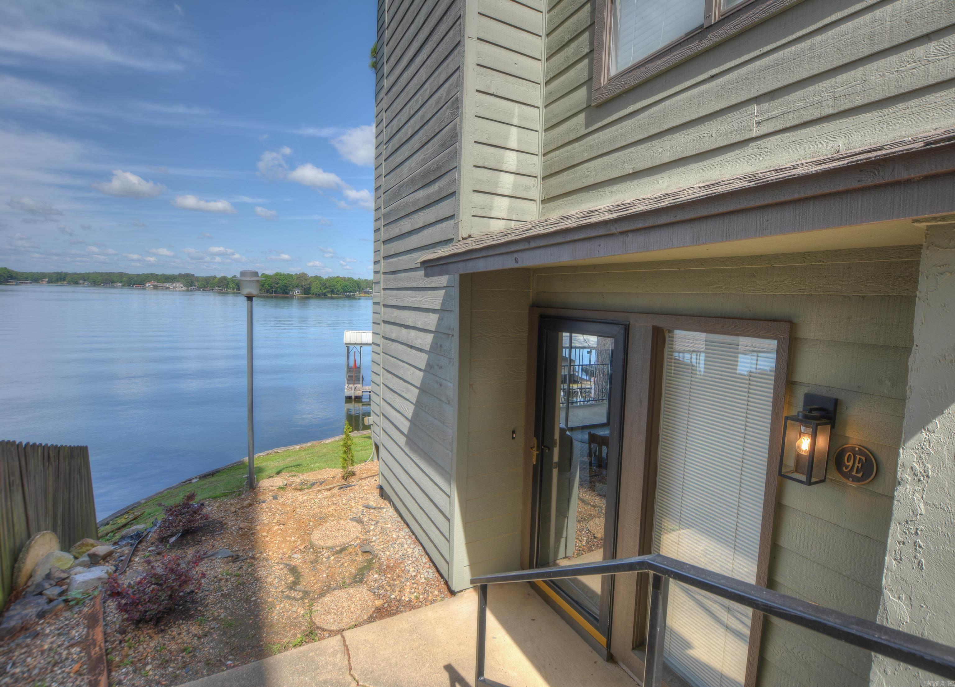 120 Catalina Circle 9e Property Photo 8