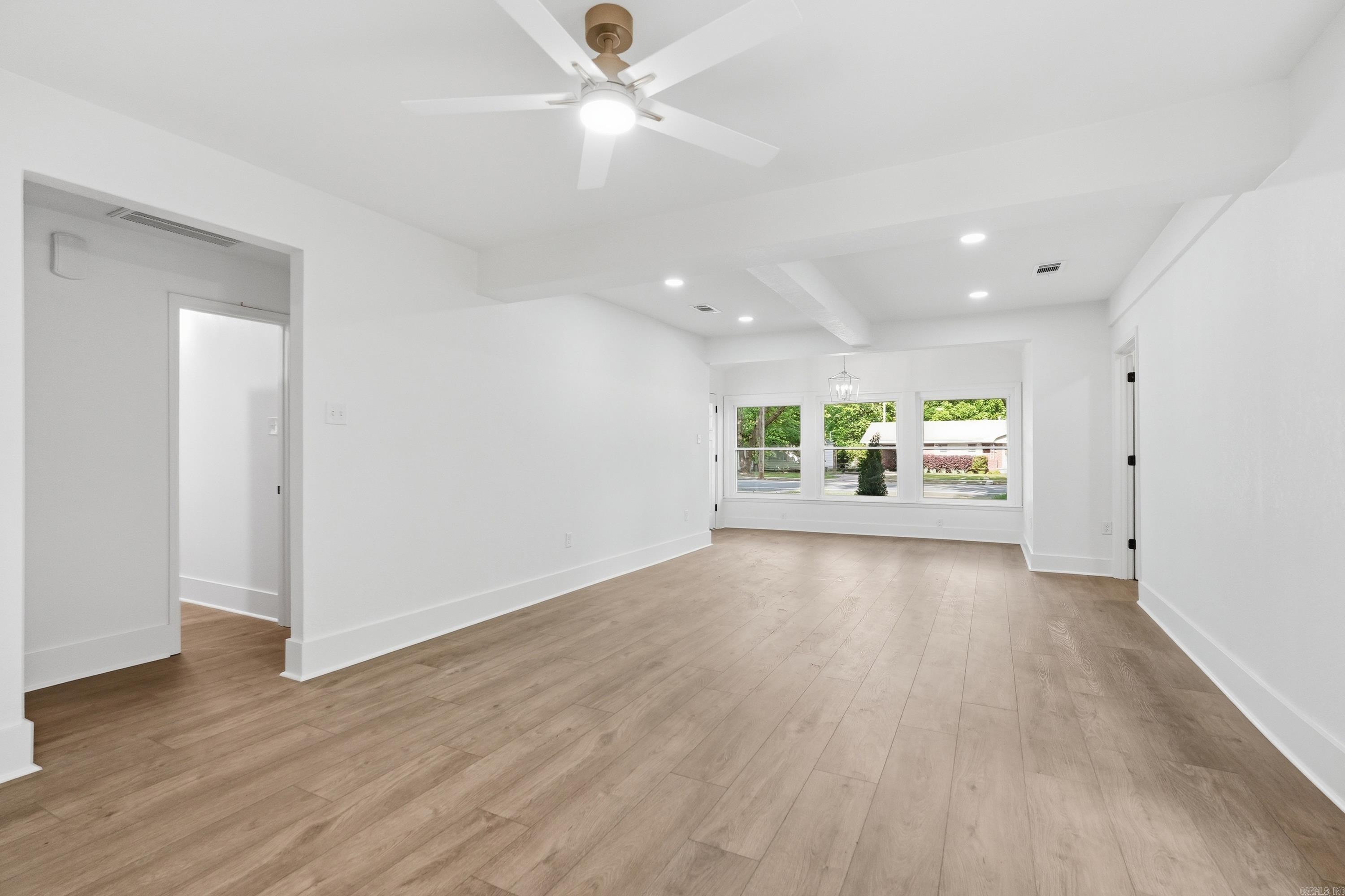 234 Conway Boulevard Property Photo 6